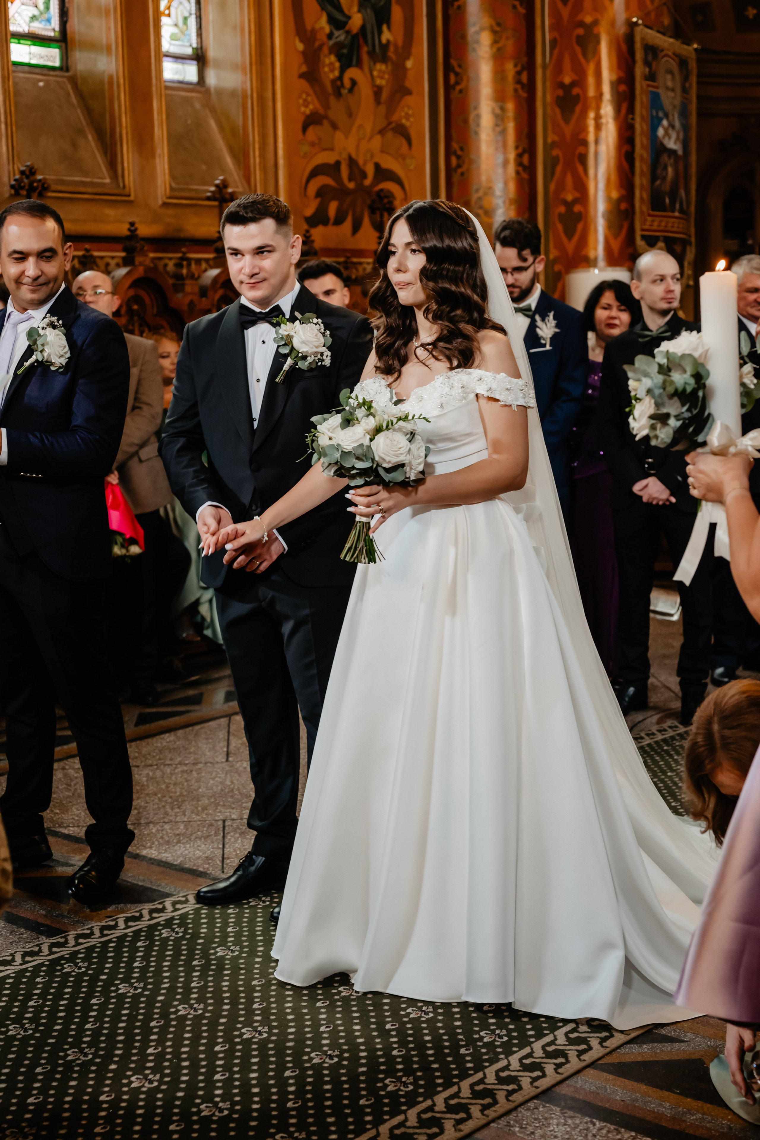 Nunta Alexandra si Viorel — Jubile Ballroom — Pregatiri si Biserica. Ana Maria Dragan Fotograf Evenimente