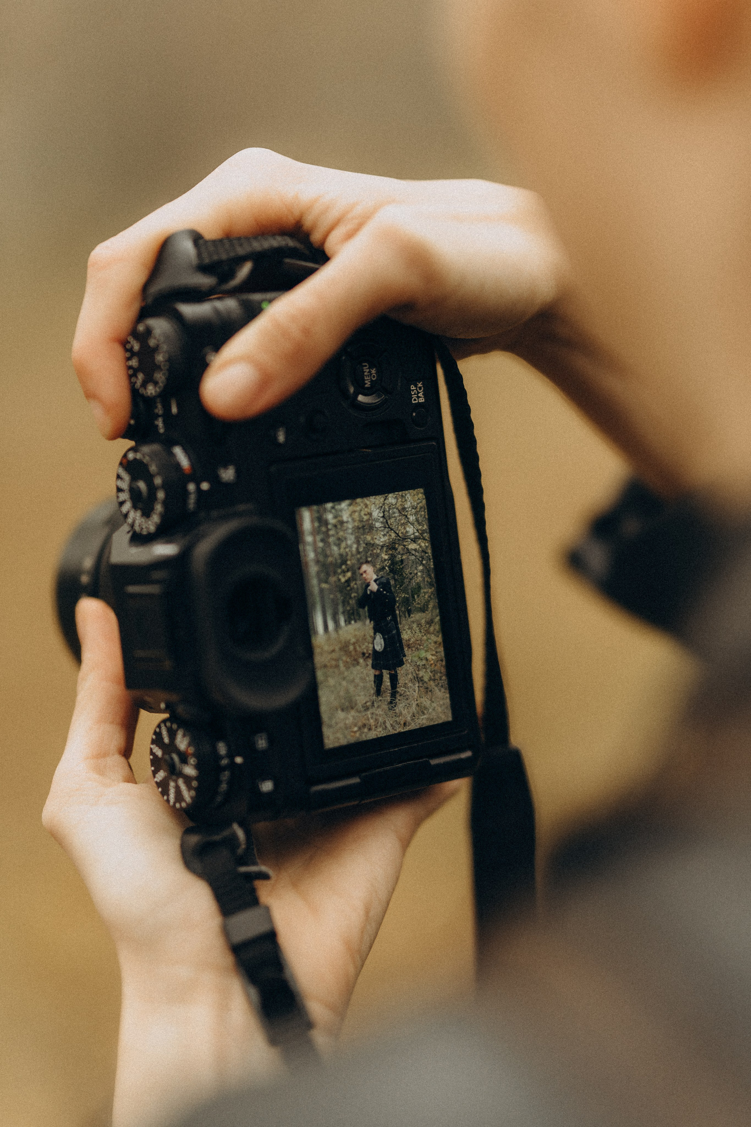 Venla & Kerr. Wedding and portrait photographer in Helsinki Vickan O