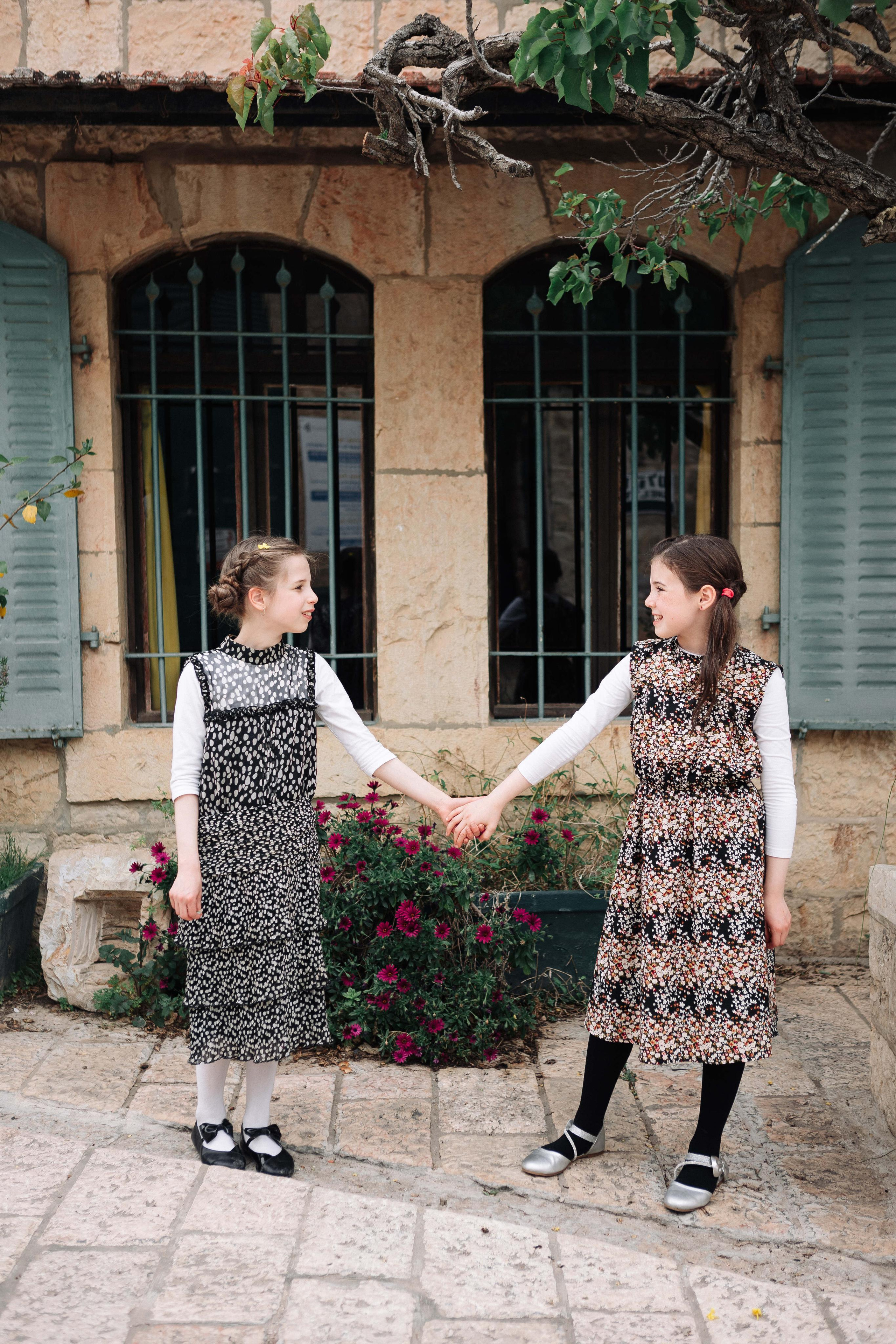 BAT MITZVAH IN YAMIN MOSHE. PHOTOGRAPHER IN ISRAEL