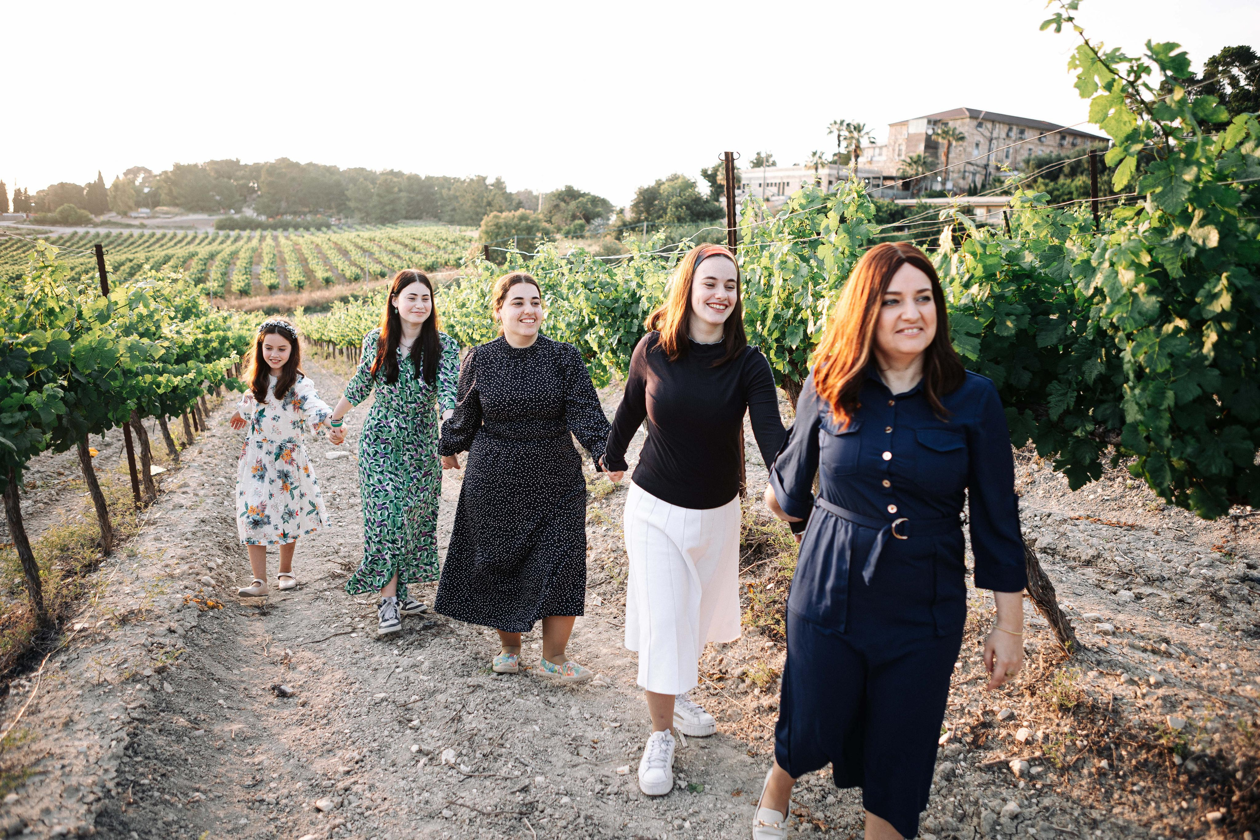 BAT MITZVAH IN THE VINEYARDS. Https://shi-photo.com/