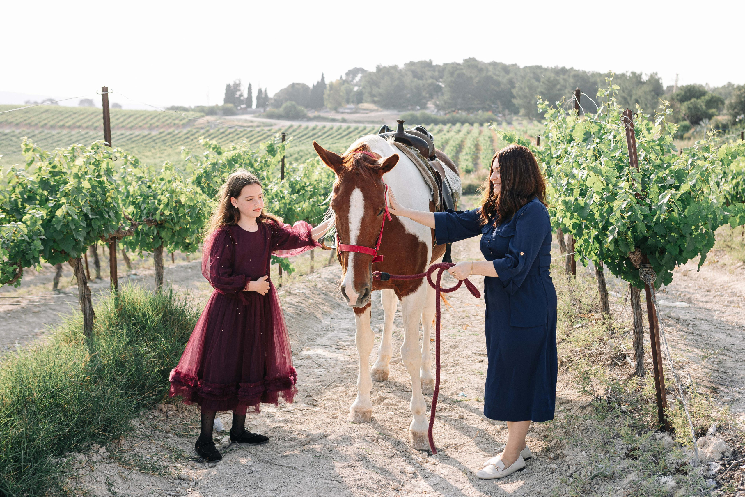 BAT MITZVAH IN THE VINEYARDS. Https://shi-photo.com/