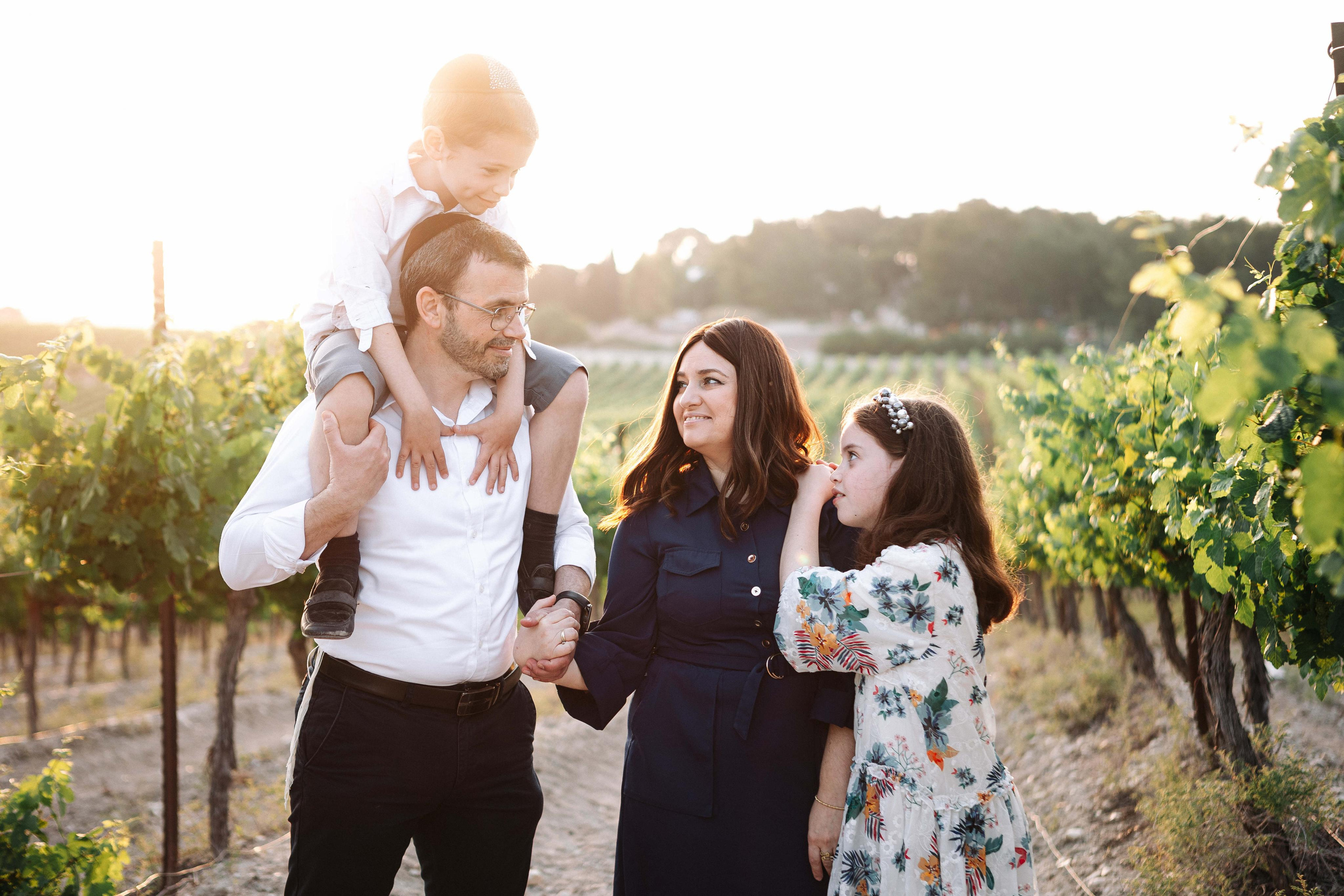 BAT MITZVAH IN THE VINEYARDS. Https://shi-photo.com/