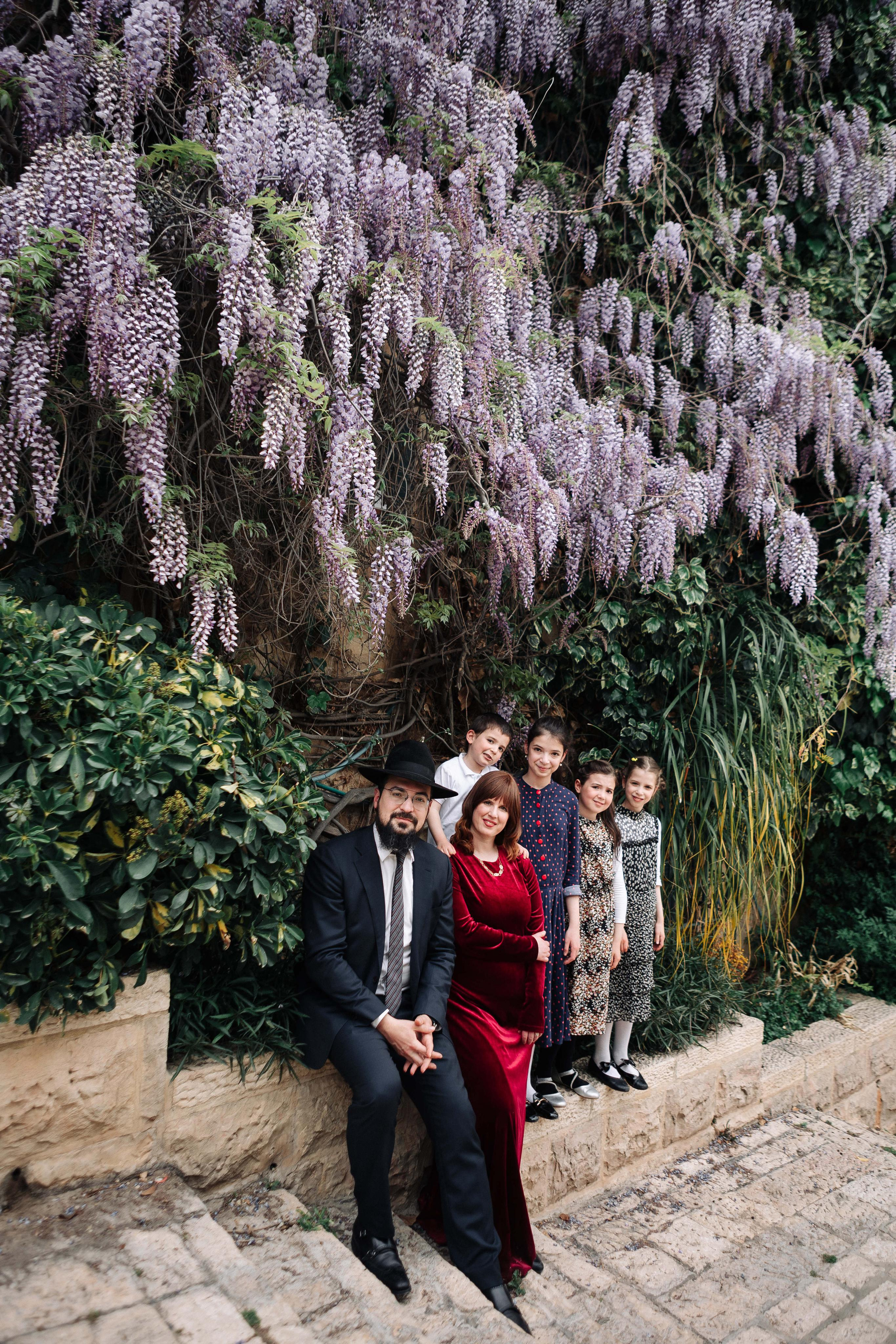 BAT MITZVAH IN YAMIN MOSHE. PHOTOGRAPHER IN ISRAEL