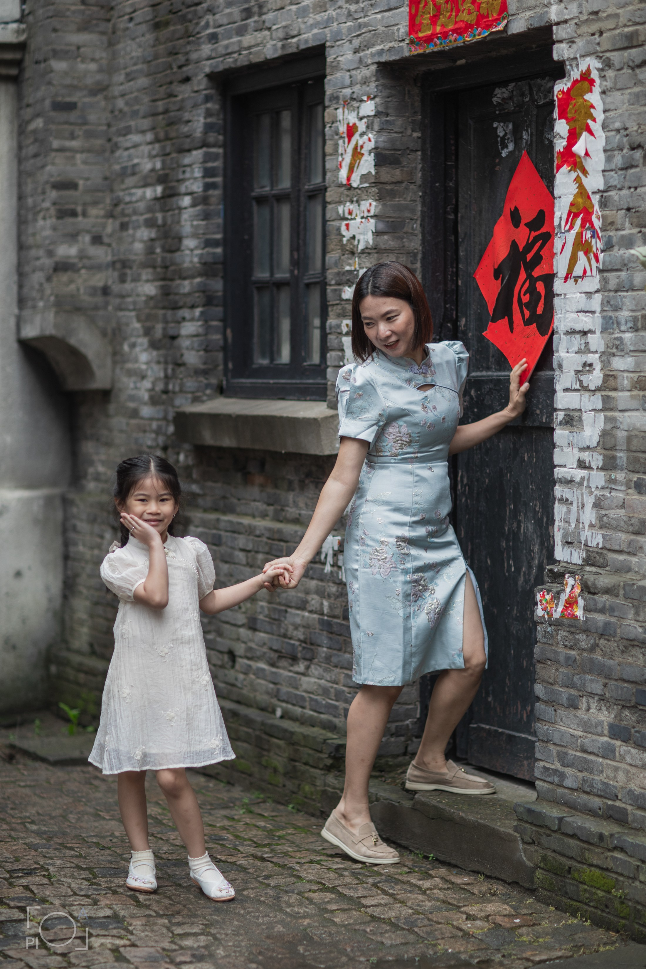 Семейная фотосессия в шанхайской киностудии. Photographer in Shanghai — Lola Pidluskaya