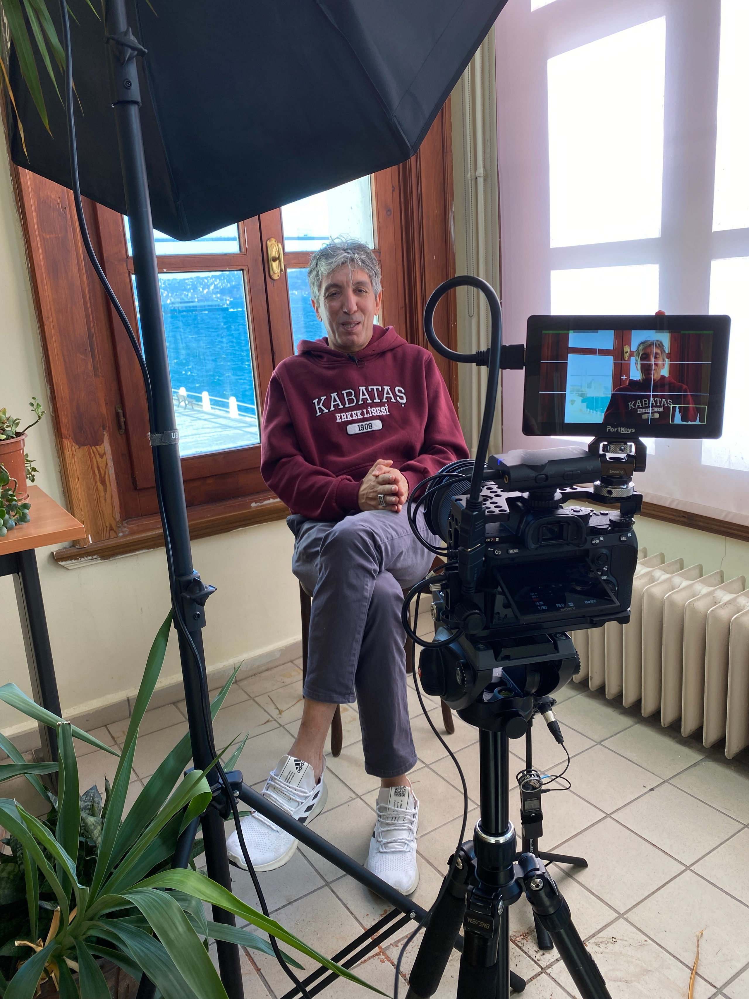 Предложения. Брахим — фотограф