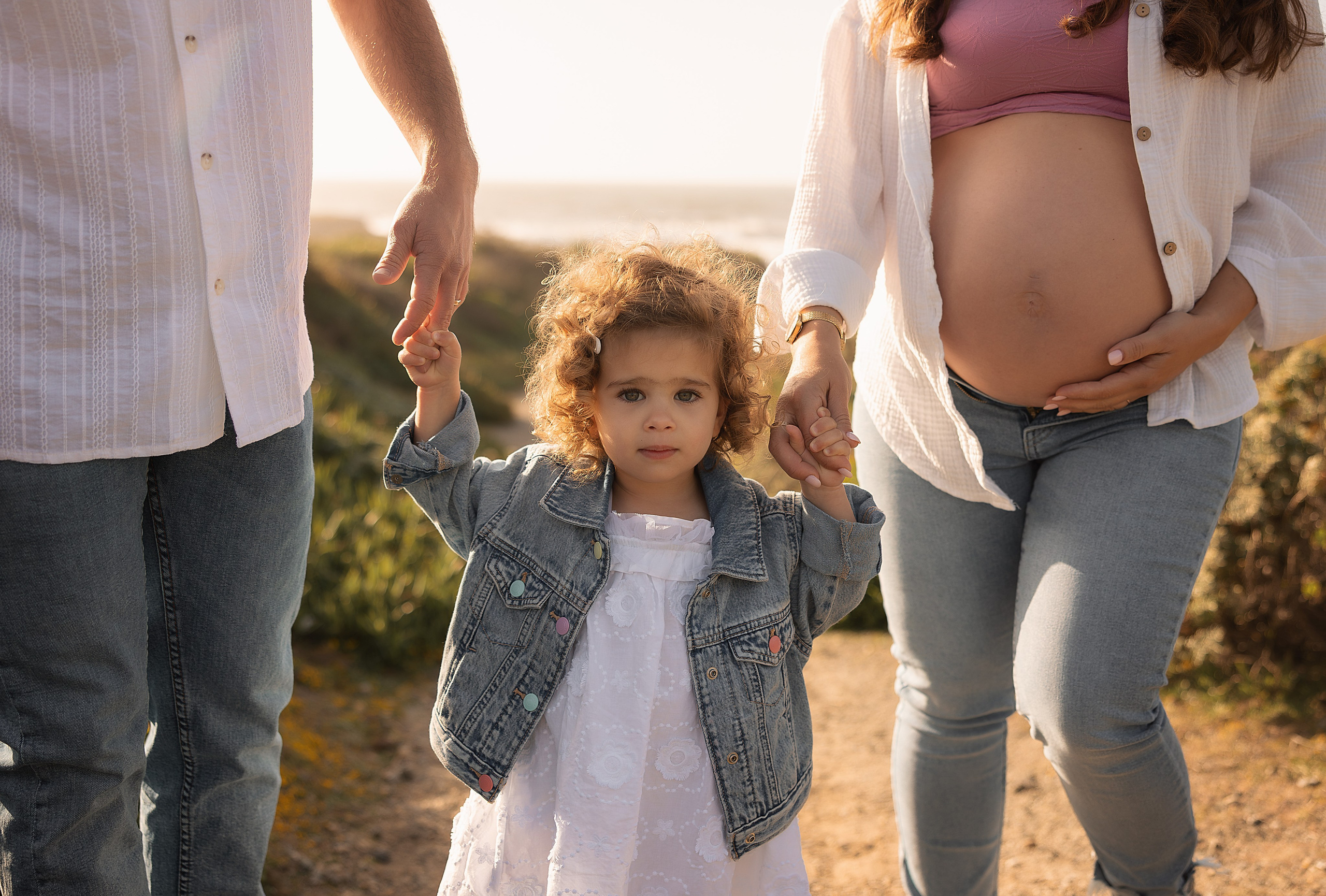 FAMILY & MATERNITY PHOTOGRAPHY. Couples & Families photographer in Bay Area, San Jose, California