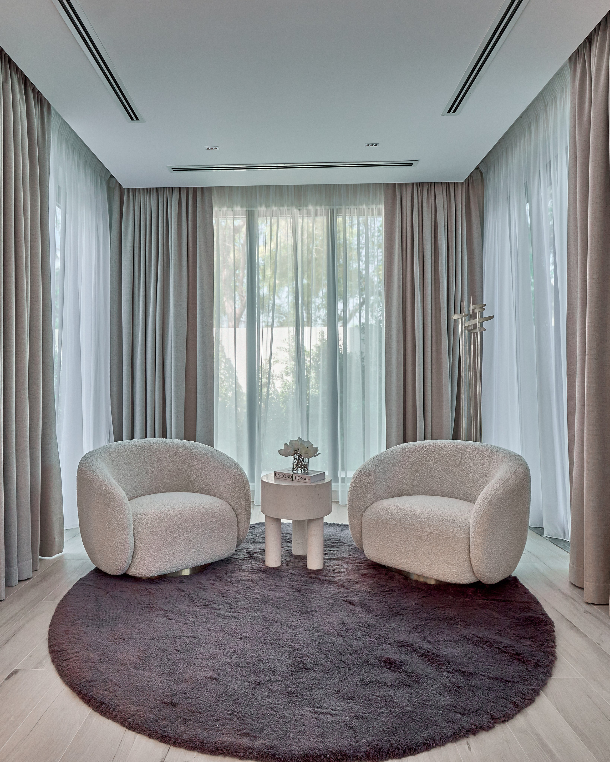 Luxury Villa Photography in Al Barari — Dubai Real Estate Portfolio. Hotel Photographer in Dubai — Interiors & Commercial by Oleg Novikov