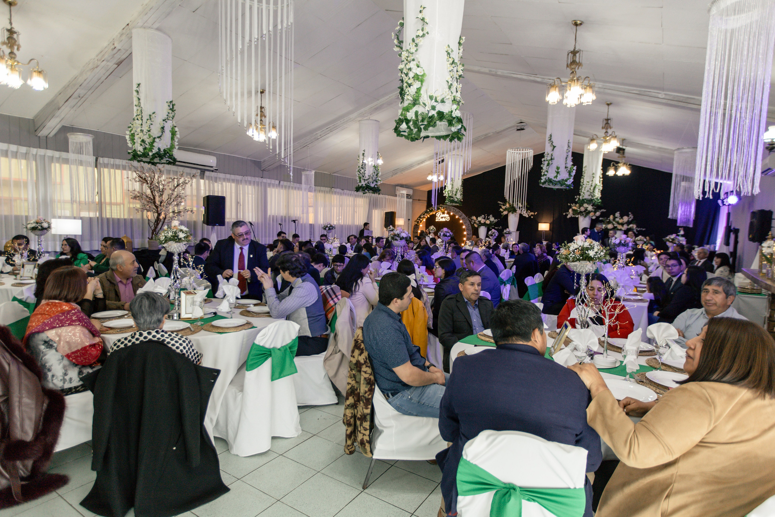 Johana y Edgar. Dinka & Emilio - El arte de preservar lo que no se repite