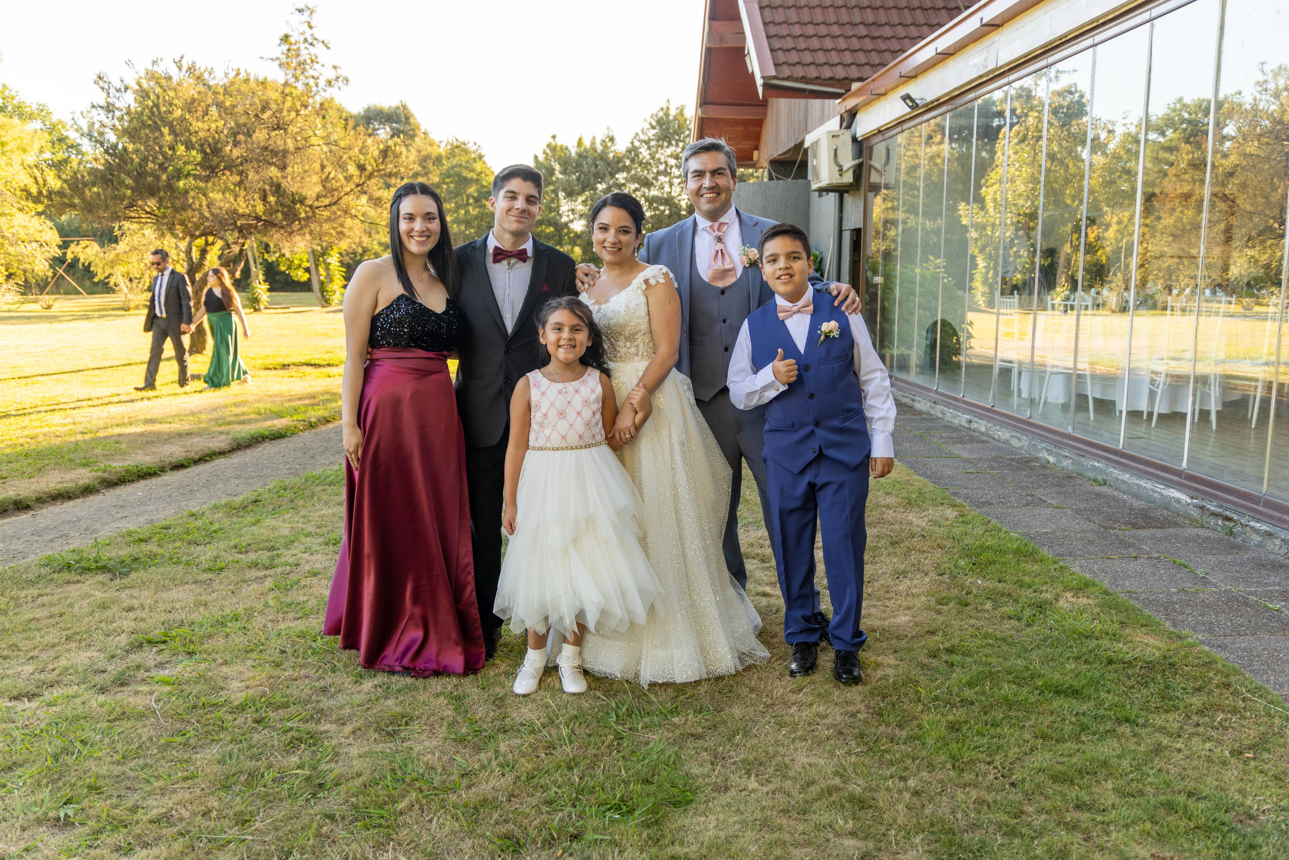 Katherin y Daniel. Dinka & Emilio - El arte de preservar lo que no se repite