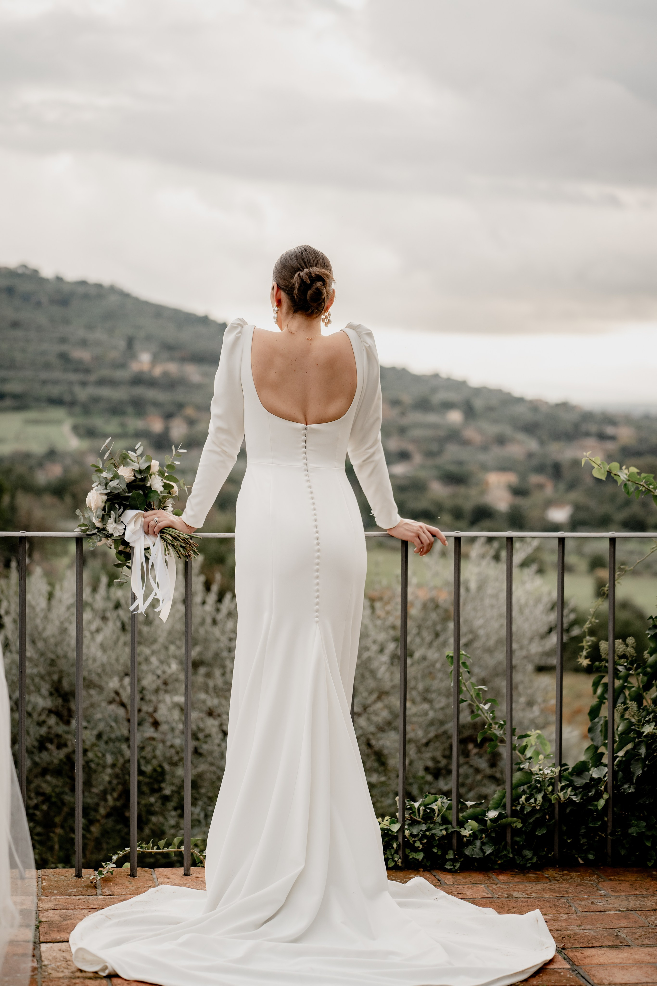 Elopment in Cortona. Villa Falconiere. Wedding Photographer in Italy