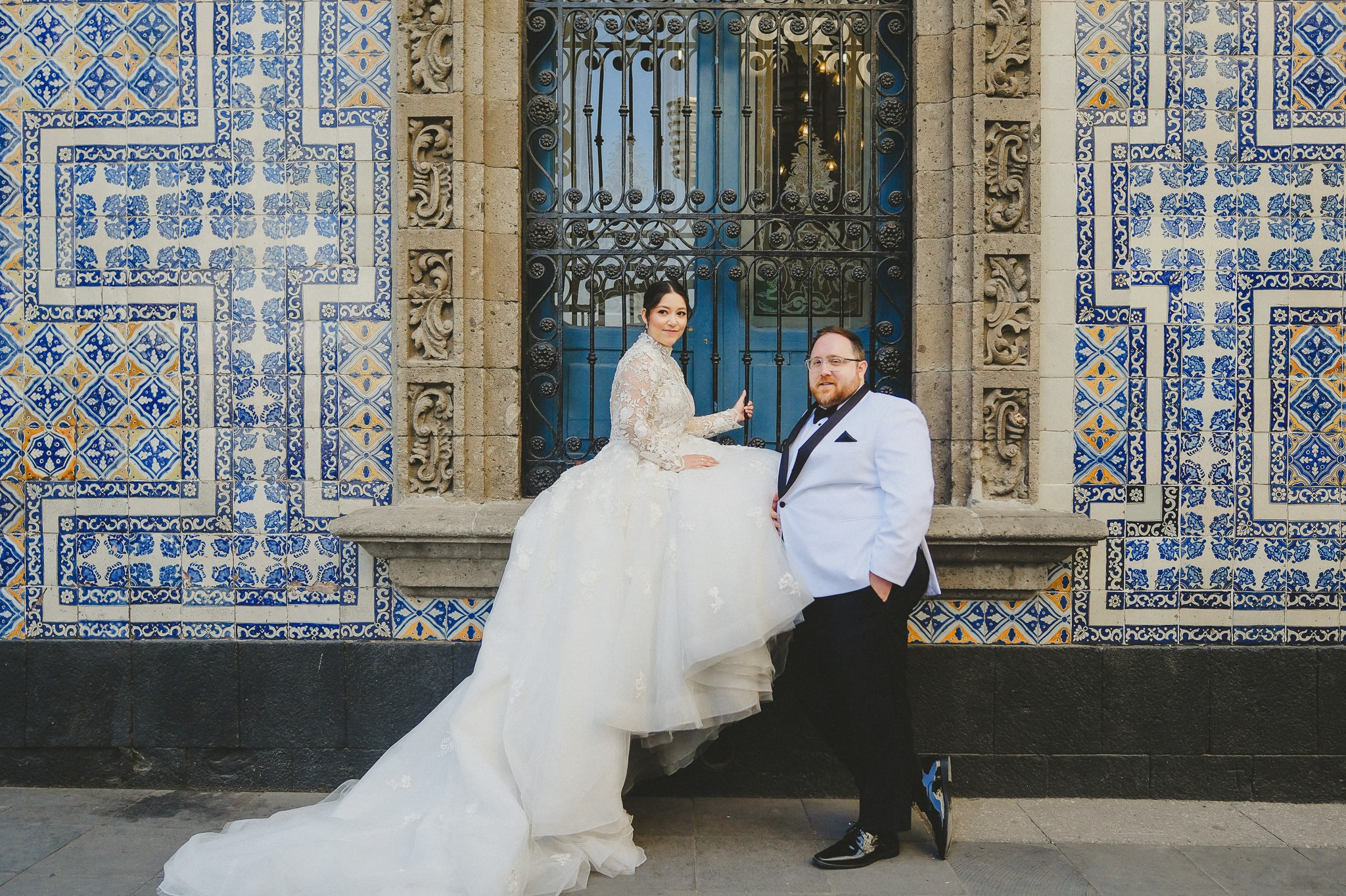 Isavira & Andrew. Wedding and family photographer in Mexico City
