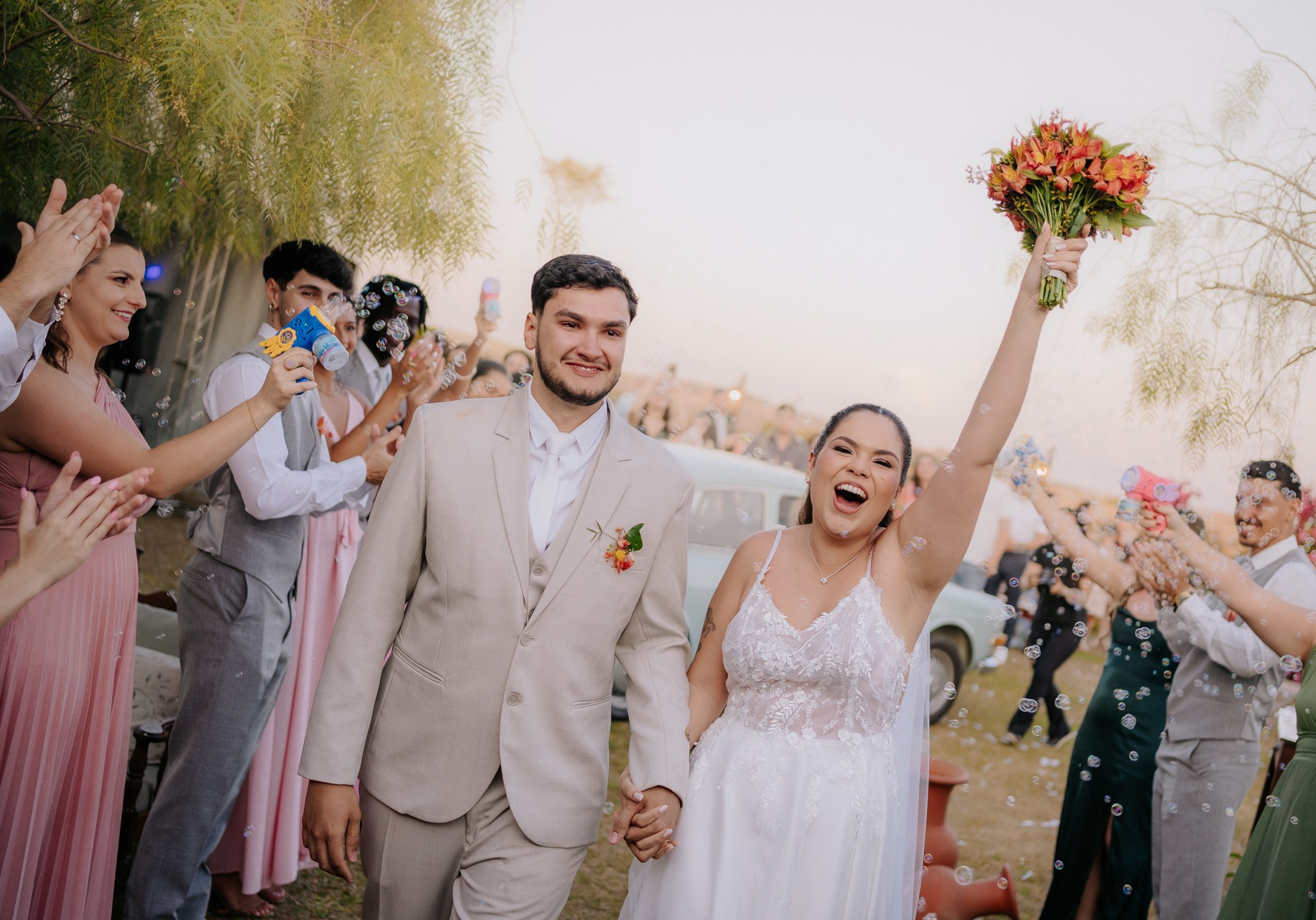 Livia & Fernando — Chácara Esperança / Piratininga SP. Robson Colaço