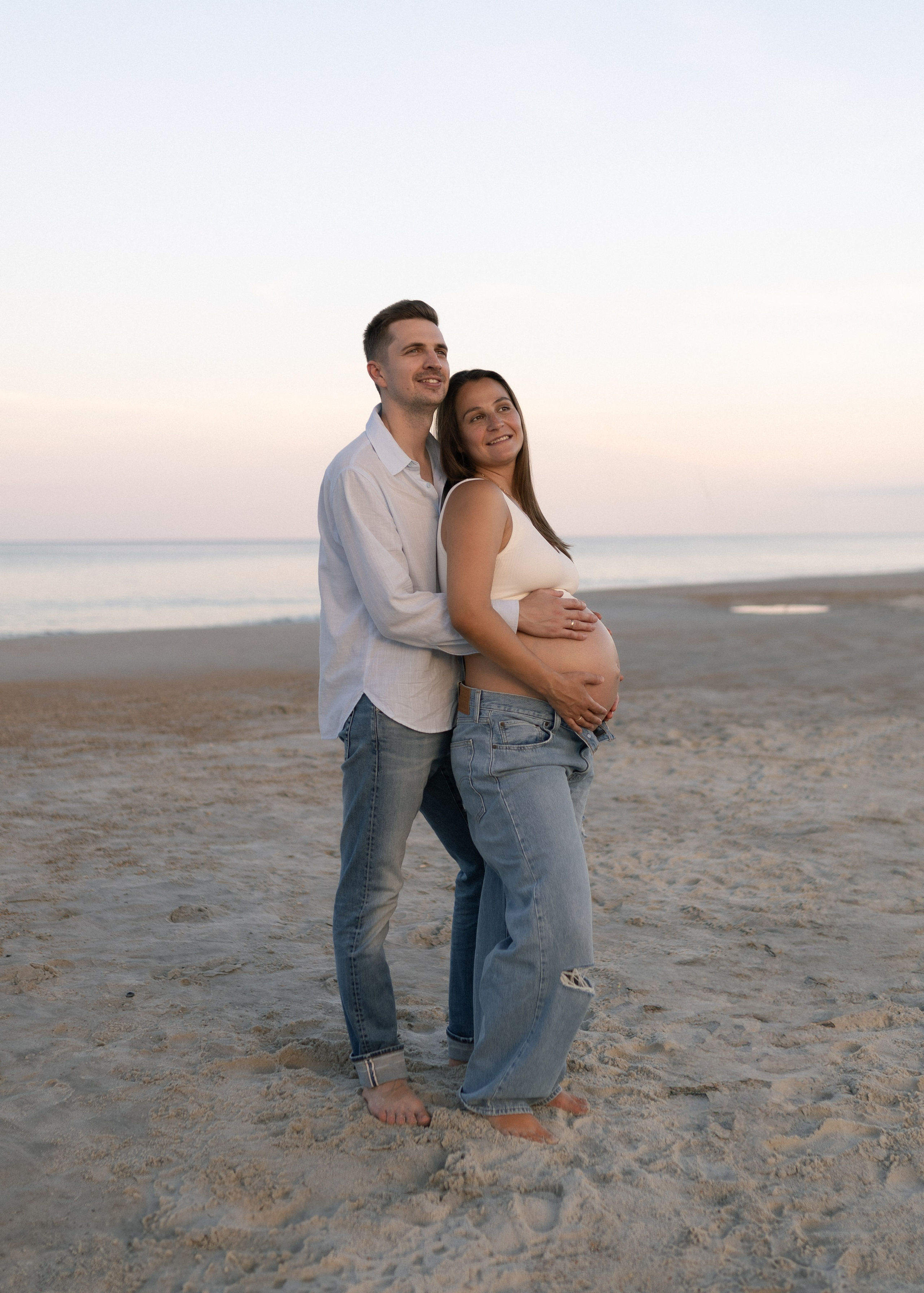 T + A Maternity at the Beach. Portrait and couples photographer in Florida, Valeriia Honcharova