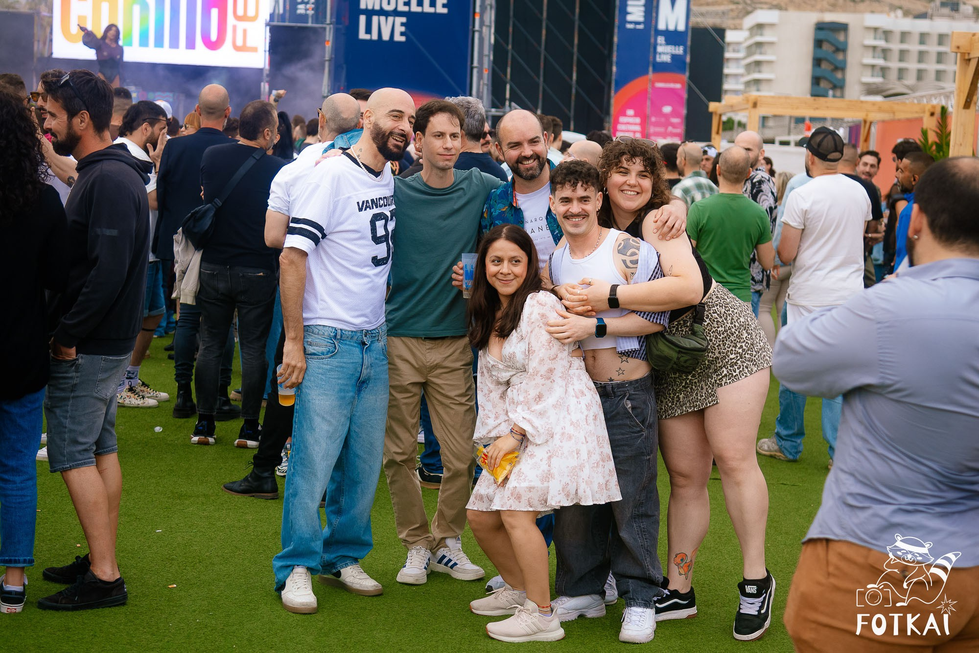 Cariña La Fiesta 2.0 — Fotos del evento en El Muelle Live, Alicante, 2026 | FOTKAI