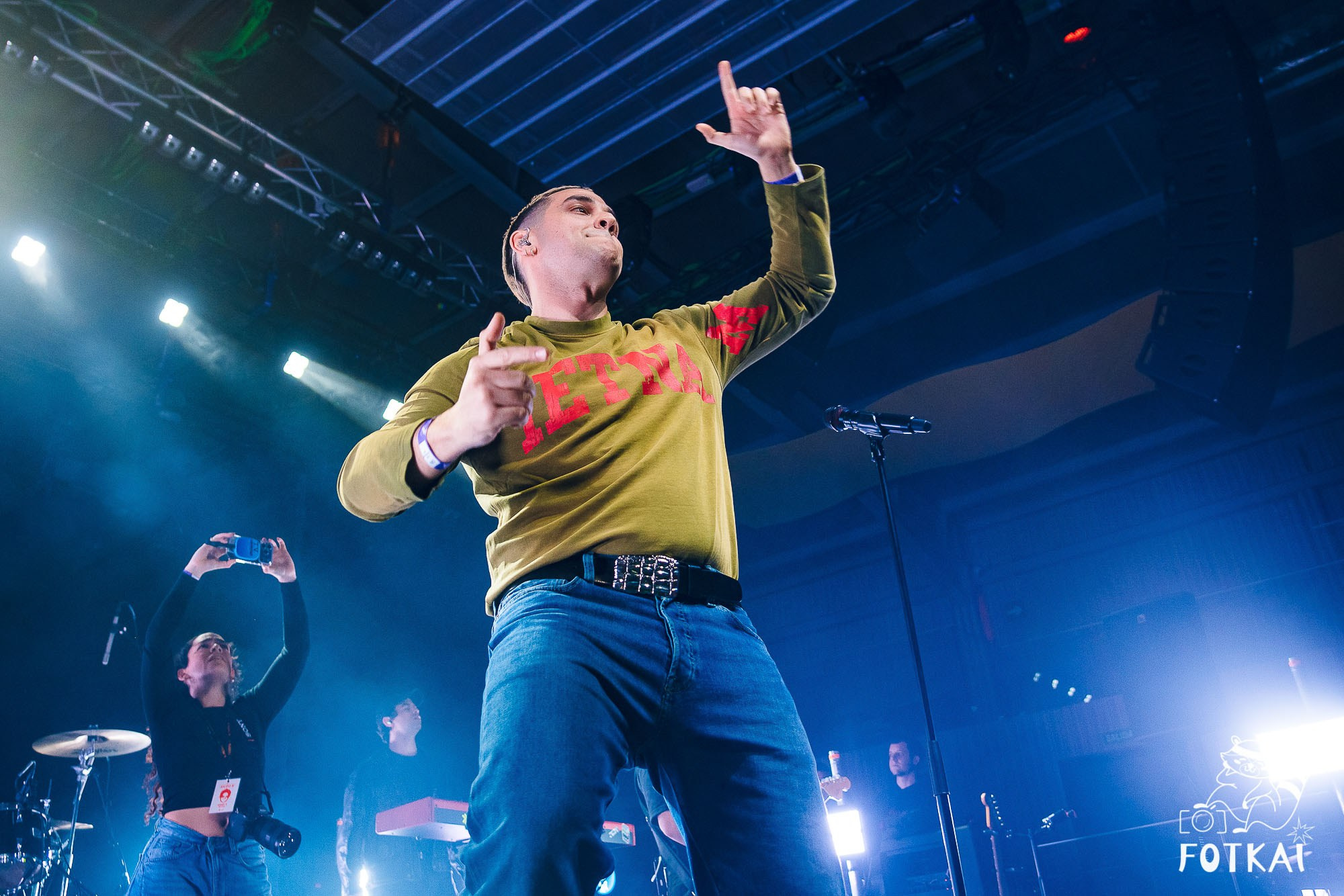 Barry B en Alicante 13 de febrero 2026: concierto épico de pop alternativo y energía en vivo | FOTKAI