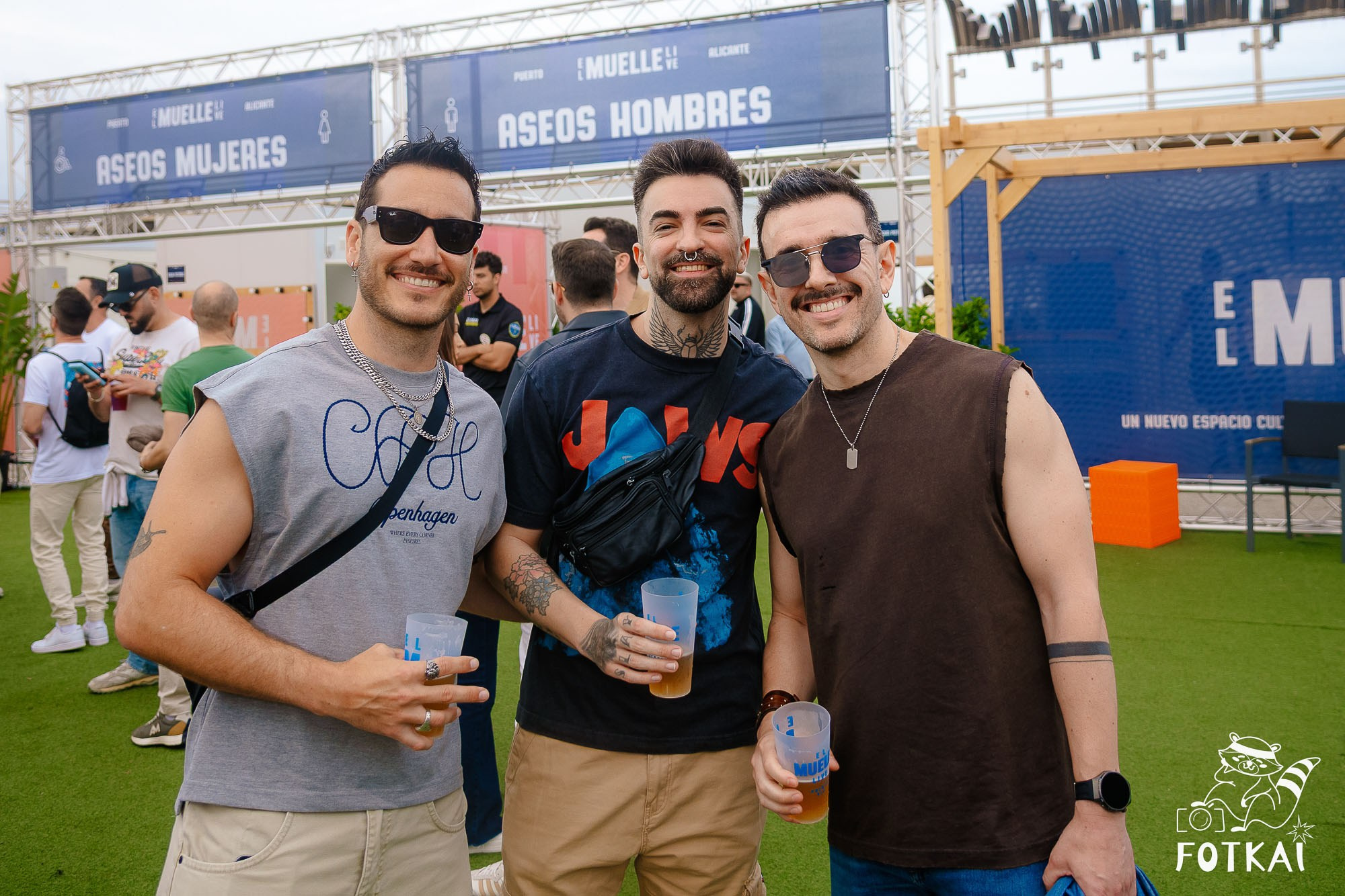 Cariña La Fiesta 2.0 — Fotos del evento en El Muelle Live, Alicante, 2026 | FOTKAI