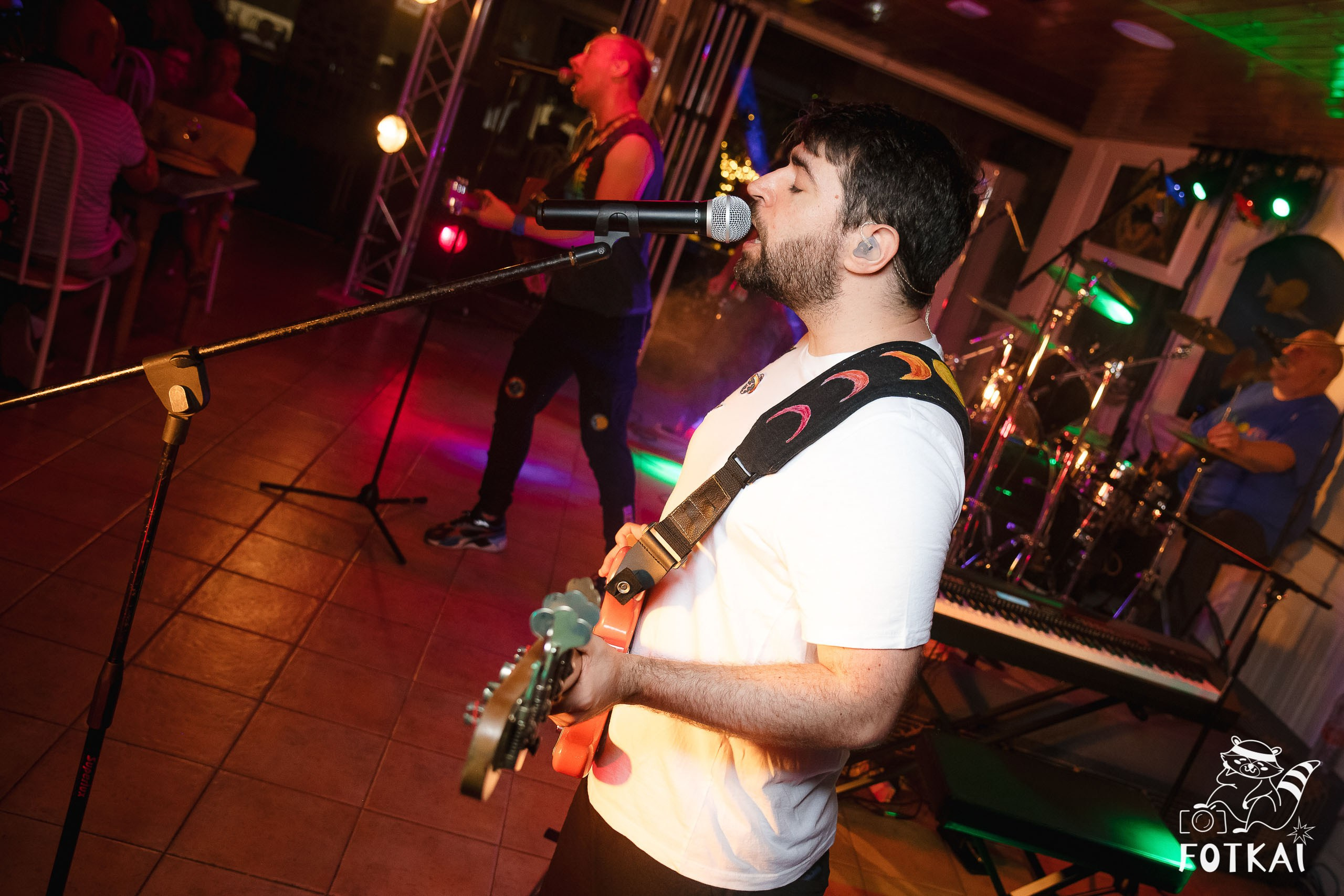 Ultimate Coldplay en Restaurante Los Cucalos: Reportaje fotográfico 17.09.25 | FOTKAI