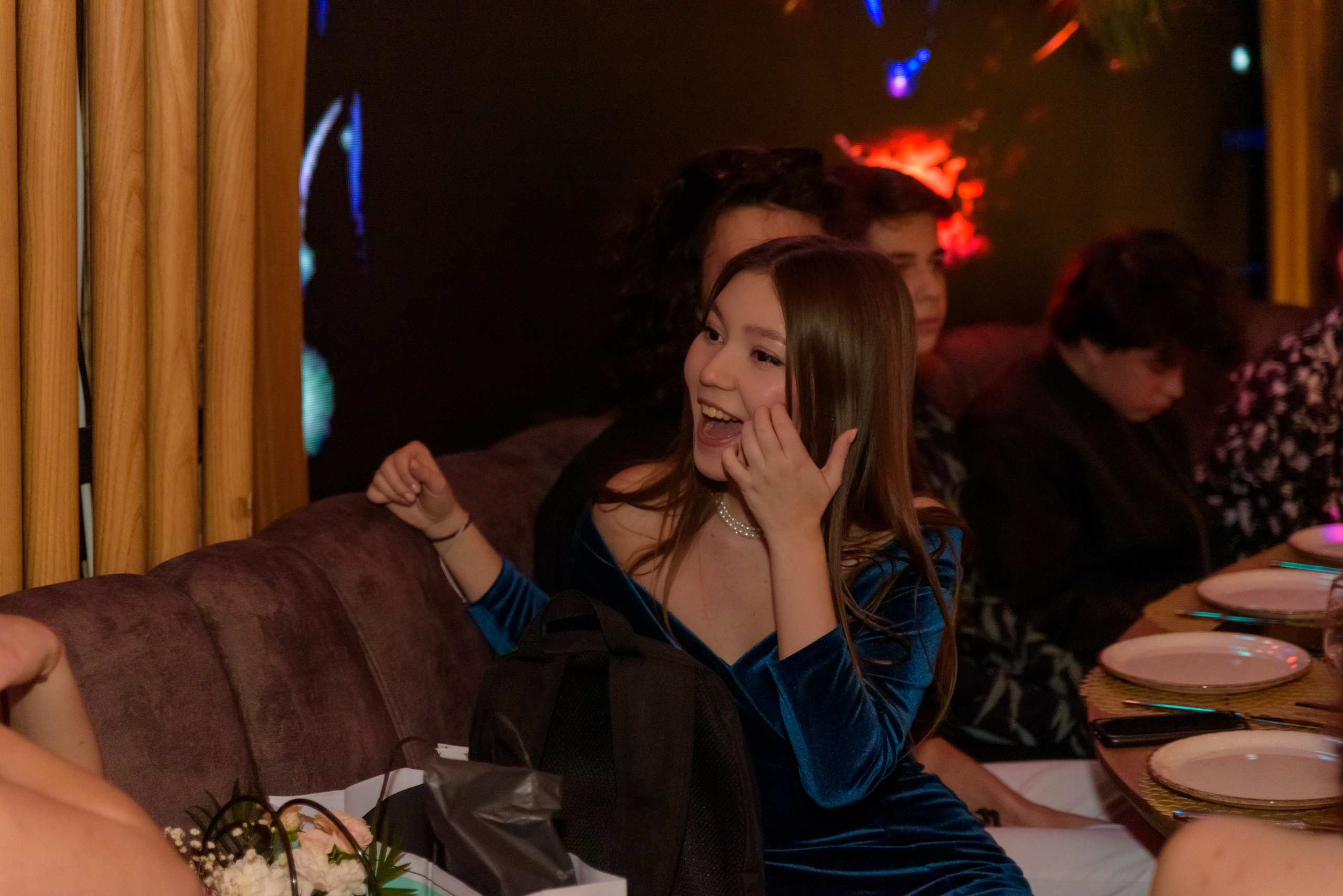 Coming of age photographer, birthday photographer, party photographer, corporate photographer, children's photographer, professional Bucharest photographer, club photographer, private peterceri photographer, bairam photographer, gymnasium photographer, graduation photographer, university graduation, 4th grade graduation, 8th grade graduation a, photos at the end of the school year