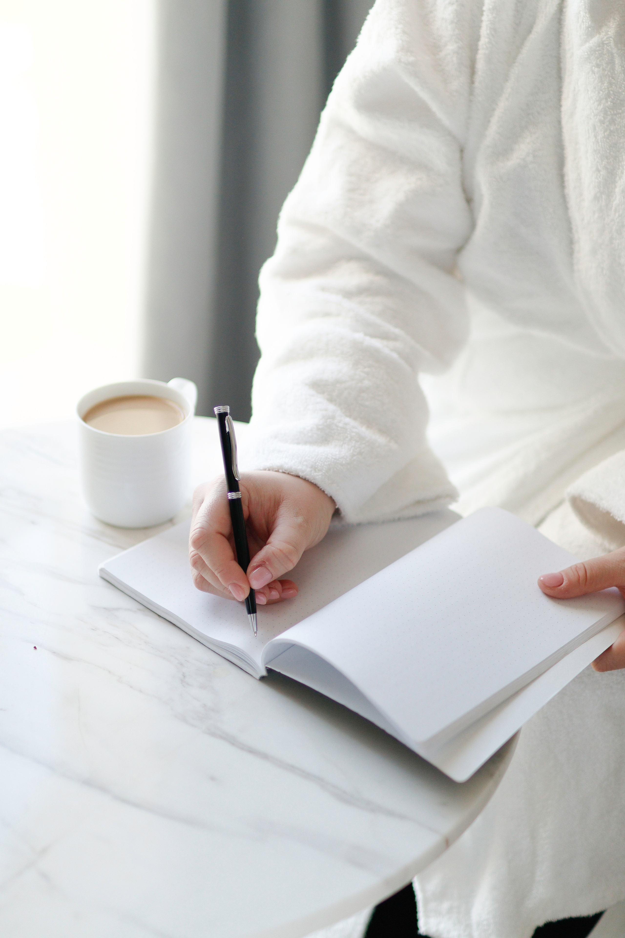 CONTENT CREATION. Anastasia Krylova | Photographer in Budapest