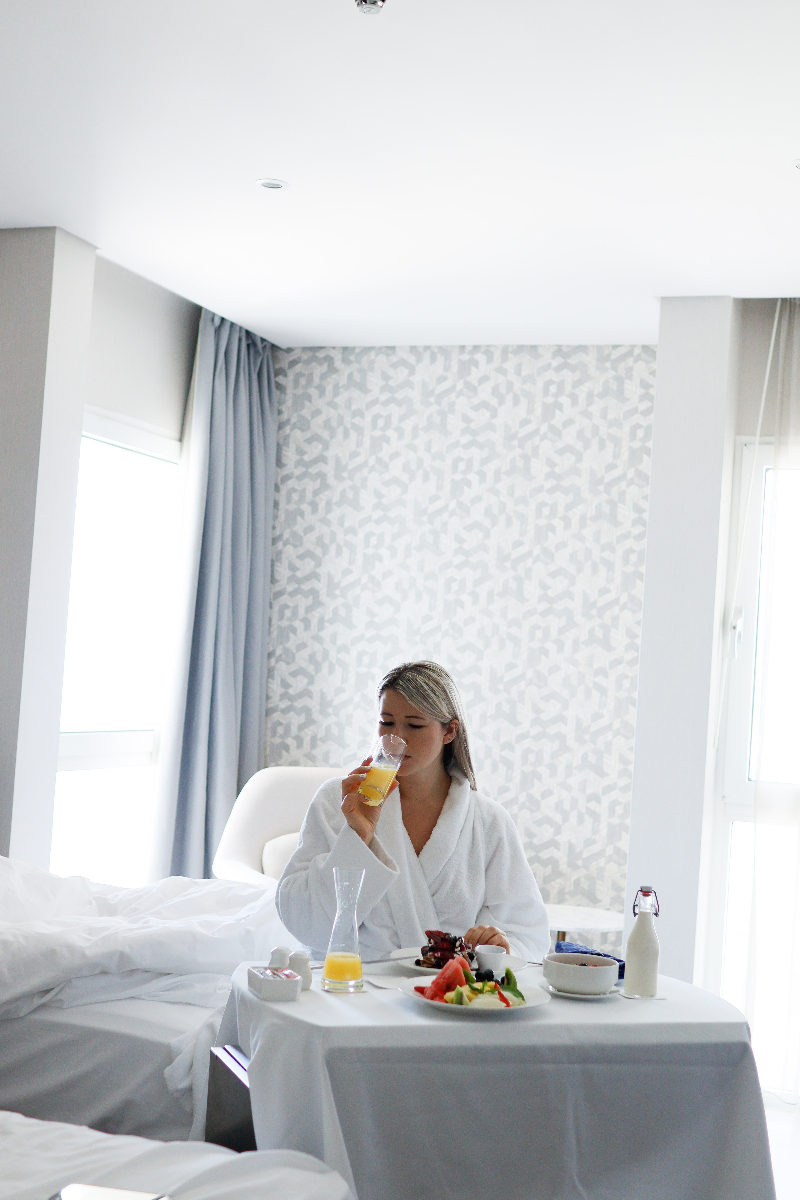 CONTENT CREATION. Anastasia Krylova | Photographer in Budapest