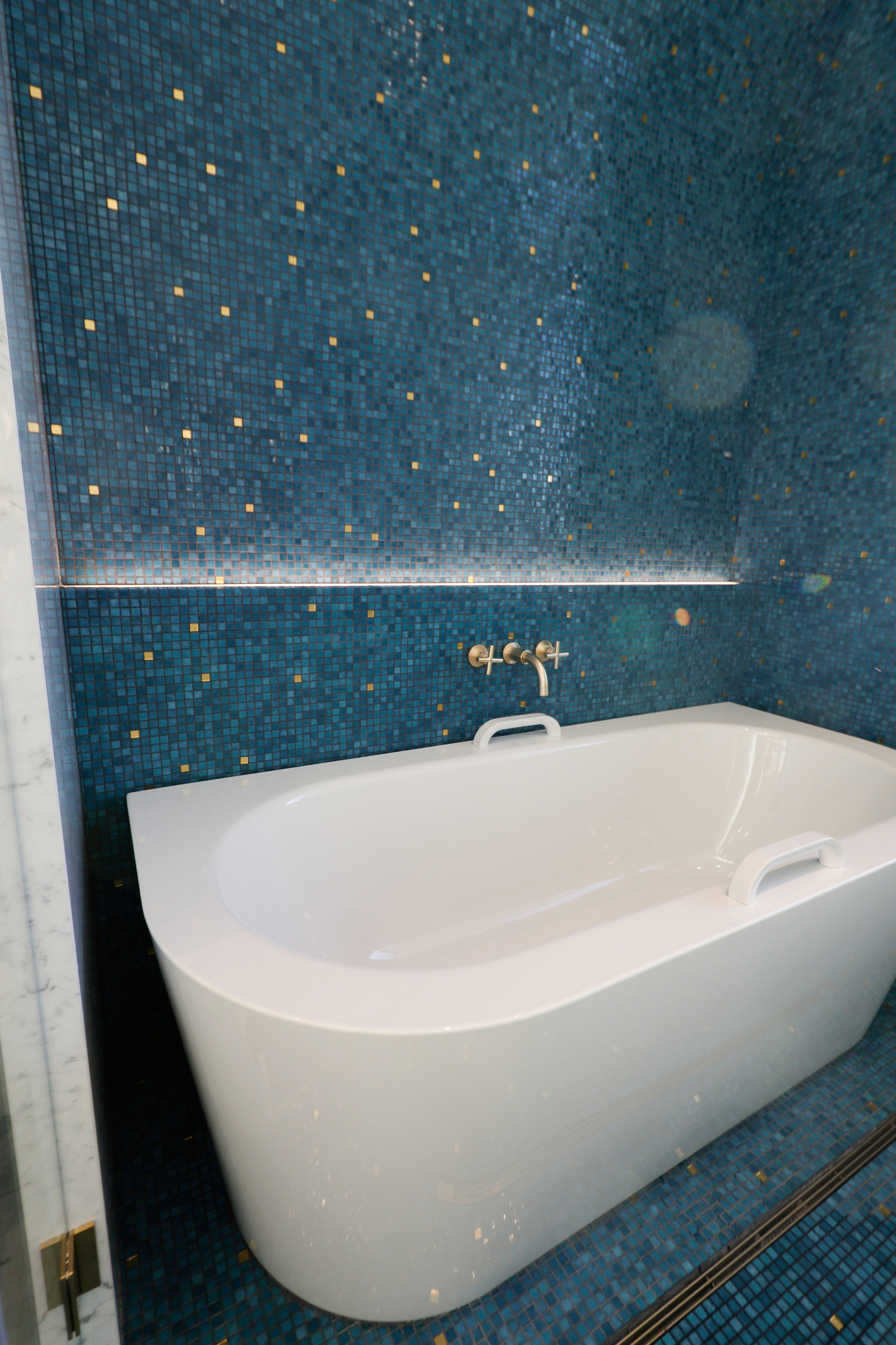 CONTENT CREATION. Anastasia Krylova | Photographer in Budapest