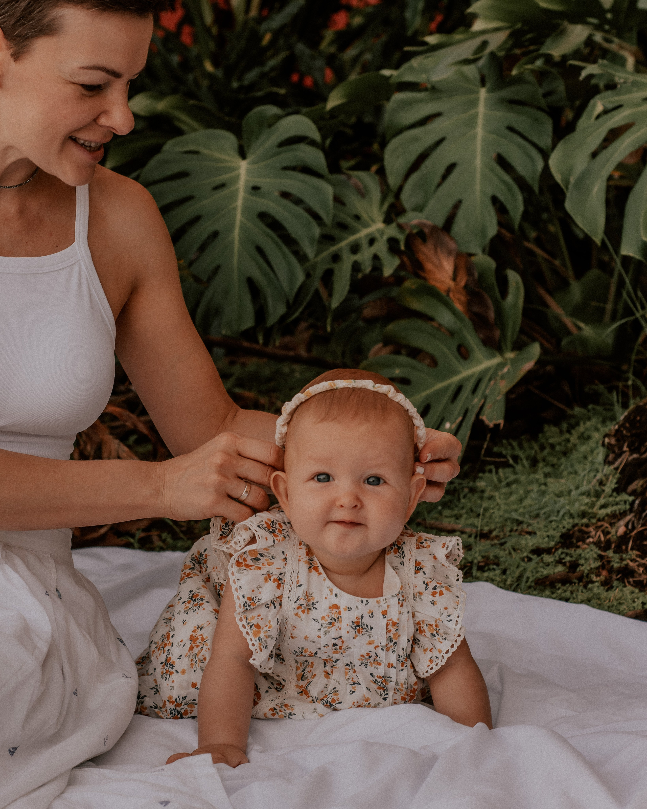 Family photography Mother and Daugther. Professional portrait photographer in Los Angeles | Axenia Haritonova