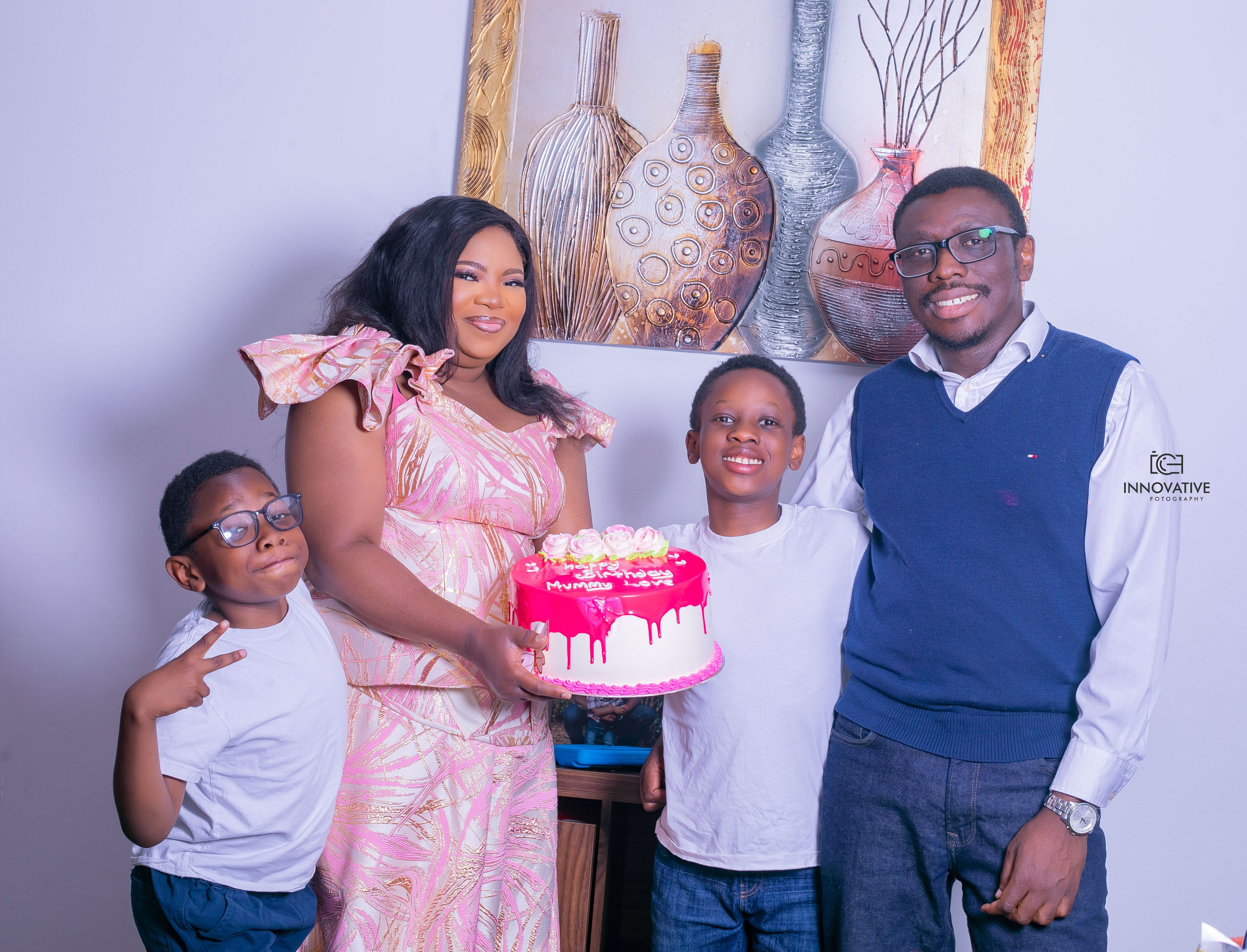 Ronke’s Birthday. Professional Photography Services in Hull, East Yorkshire| Capturing Moments with Style — Innovative Fotography