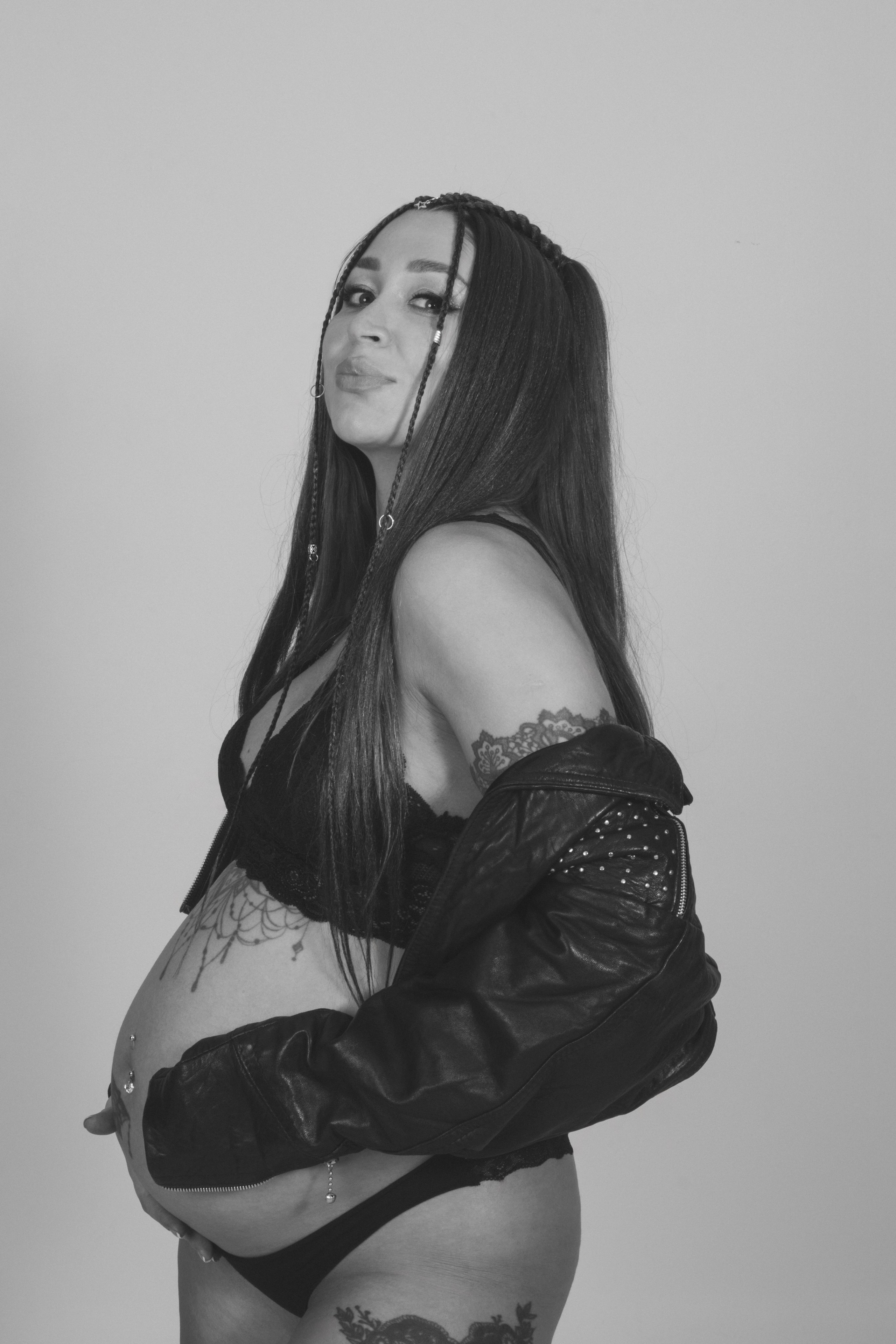 Veronika, maternity. Главная