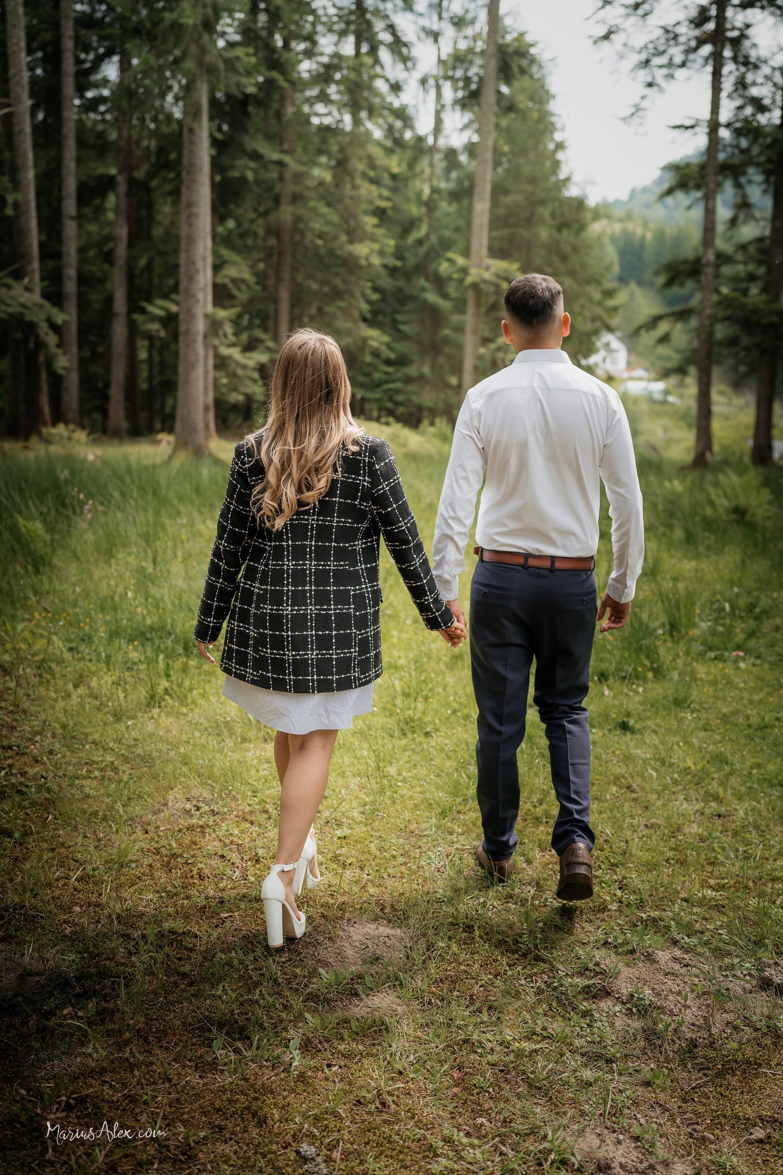 Andreea & Cosmin - O superba sedinta foto. Marius Alex fotograf de eveniment si portret din Suceava