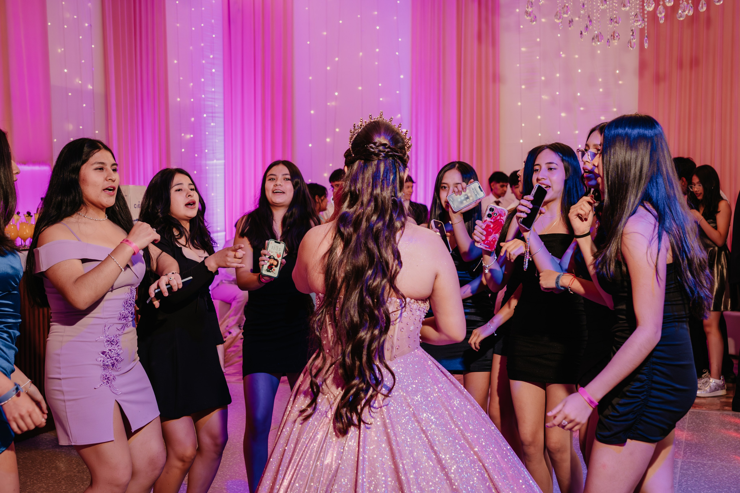 XV DE LETIZIA. Studio KVTA | Fotografía y Video de Bodas en Arequipa