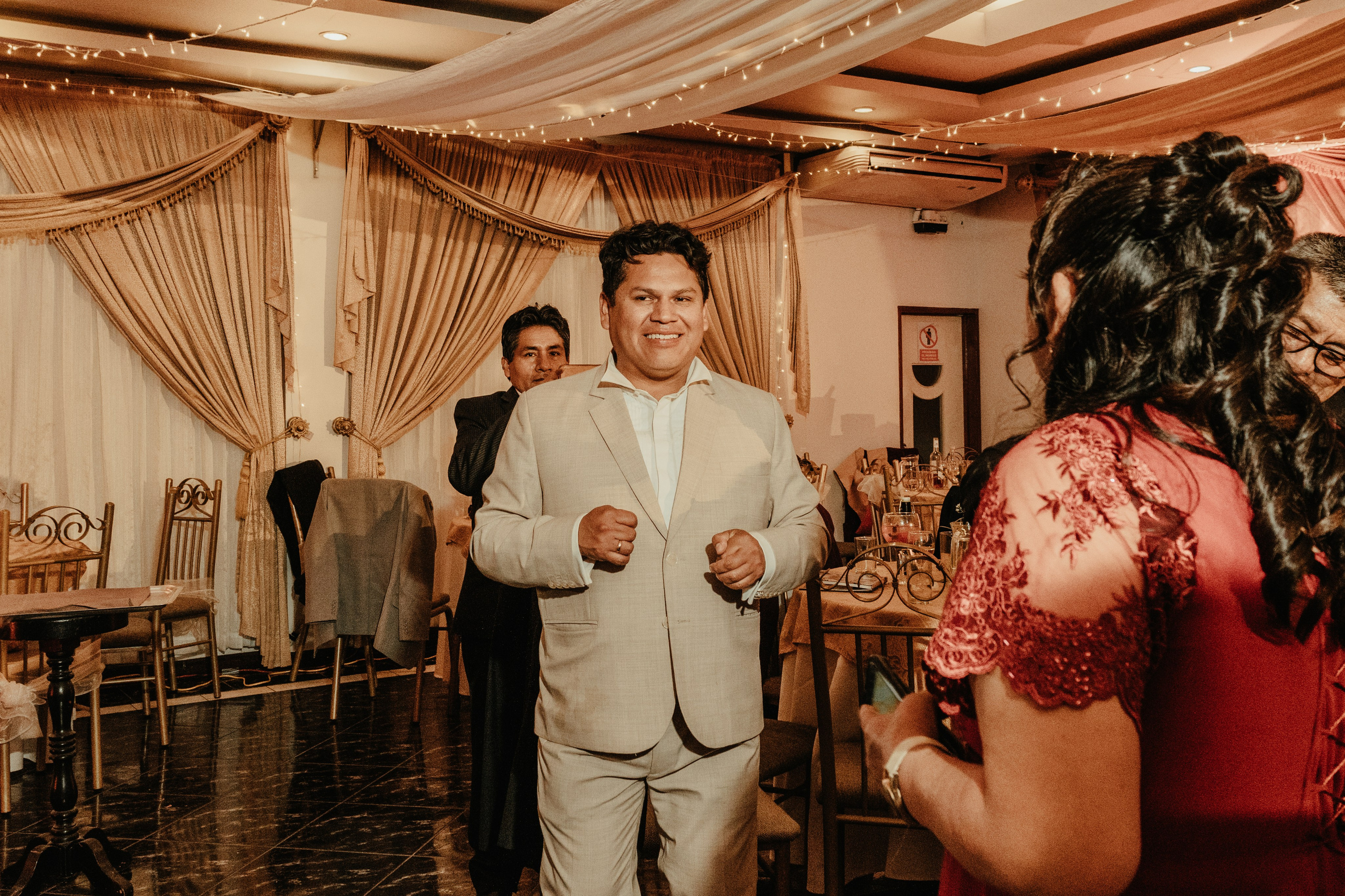 VANESSA + FRANKLIN BODA RELIGIOSA. Studio KVTA | Fotografía y Video de Bodas en Arequipa