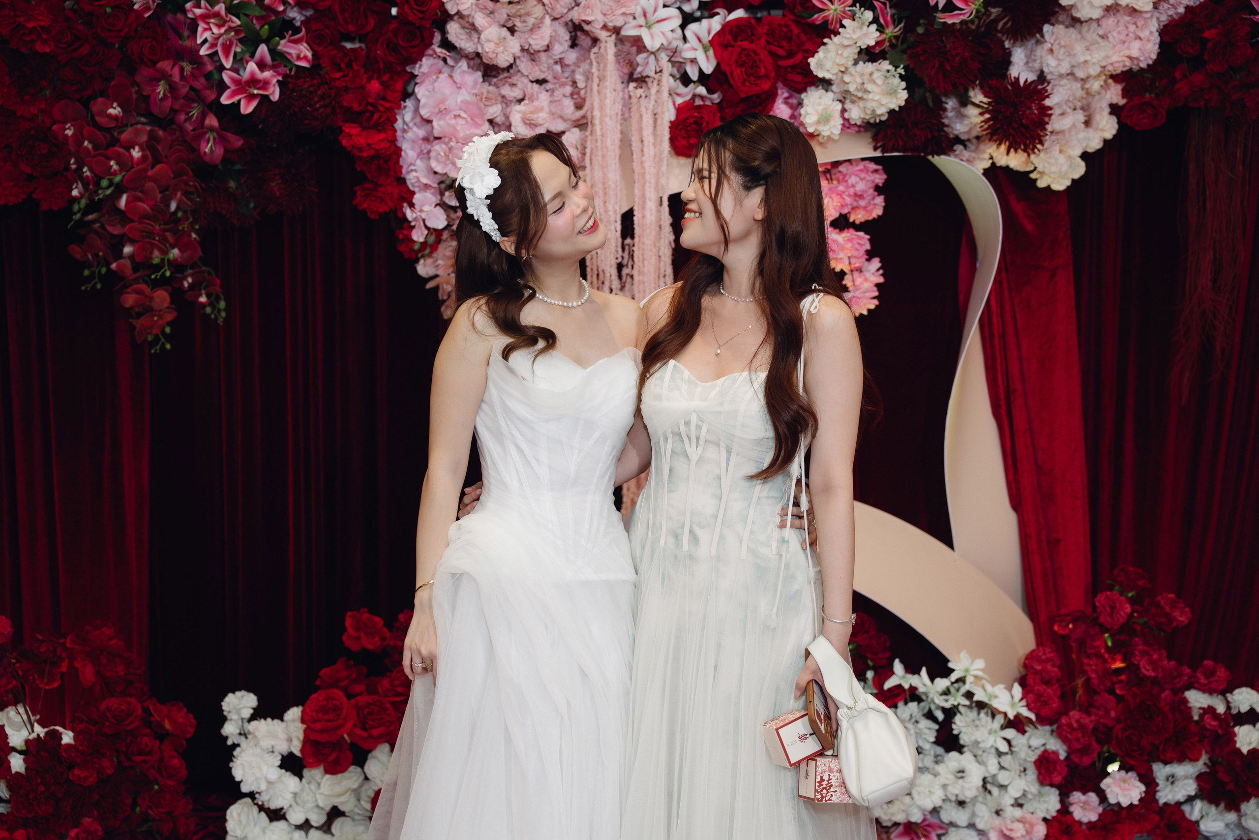 Zhang + Dinh | Photojournalism. BenColor Studio