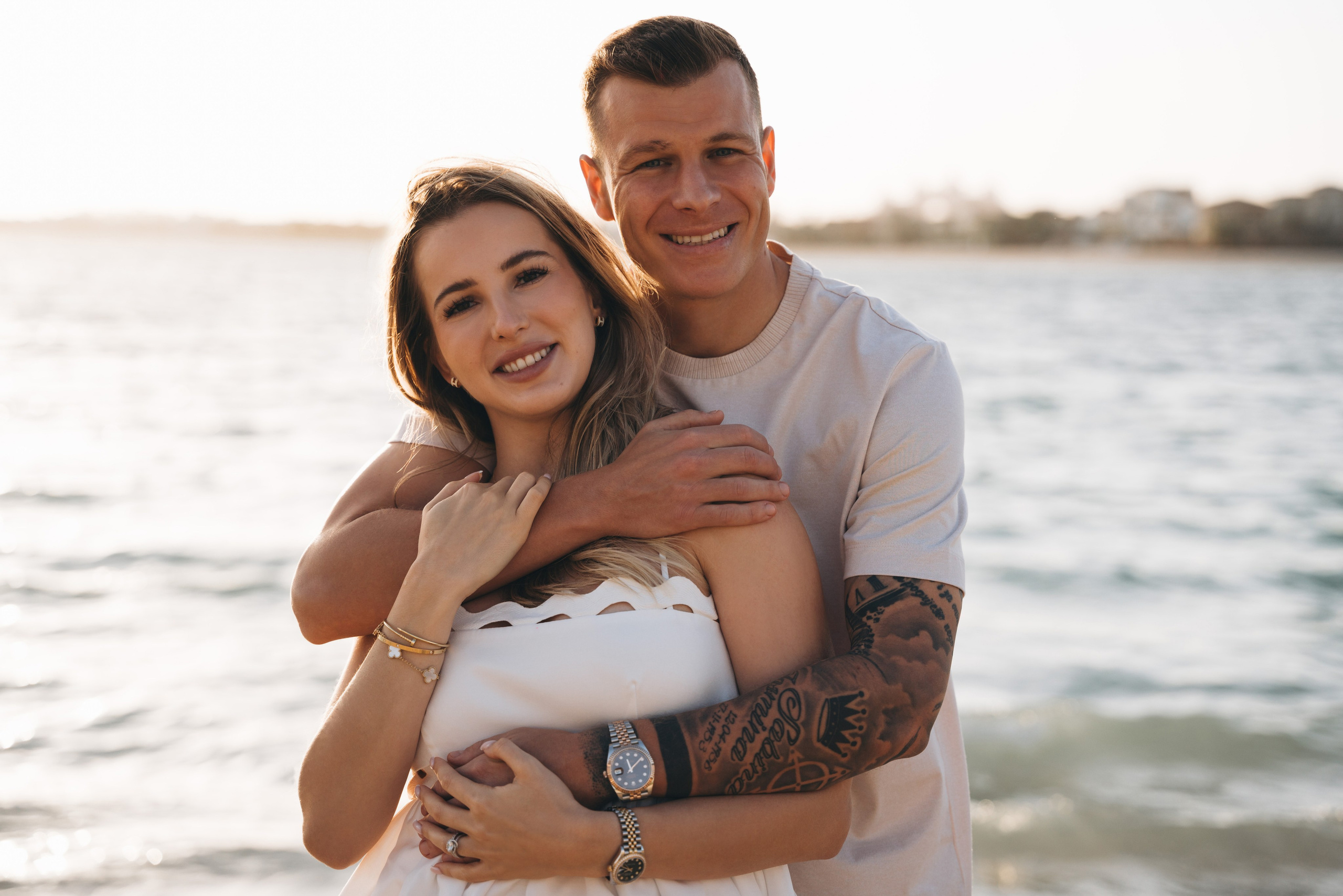 Creative gender reveal party. Angela Iakovleva — Family Photographer in Dubai