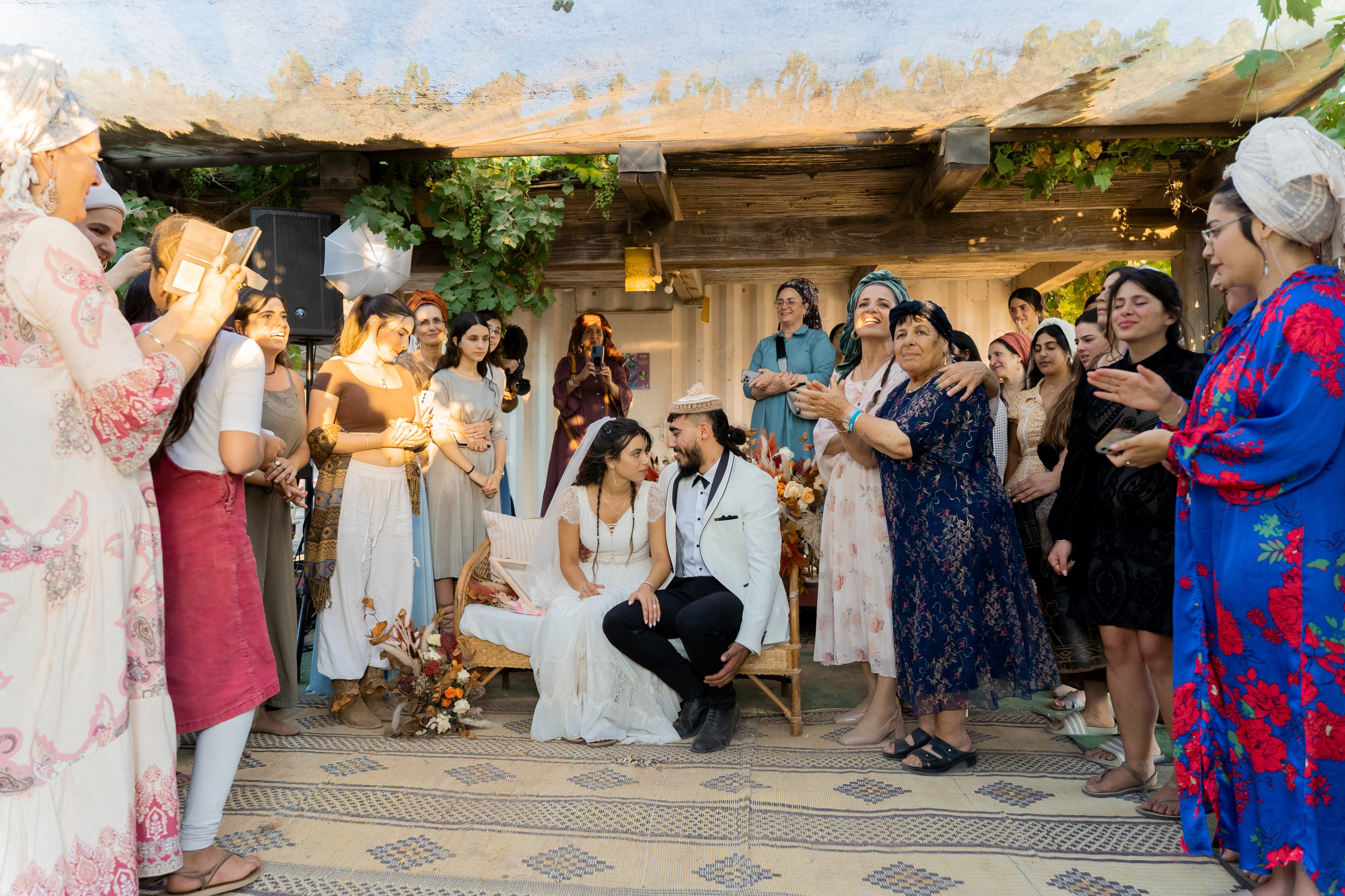 אביה ואחיה. יוסף מזרחי צילום חתונה, ברית וזוגיות. צלם מקצועי שאוהב להוציא אתכם הכי יפים ברגעים הכי מרגשים