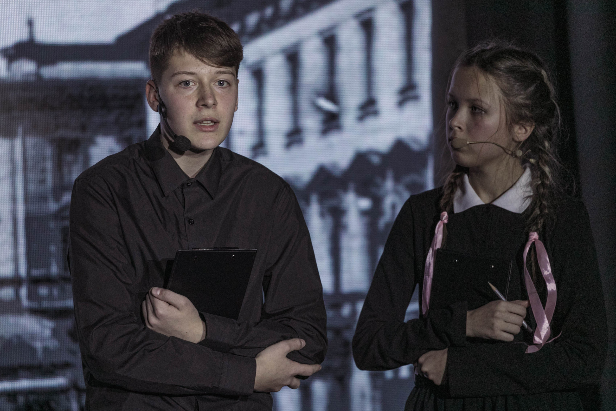 Спектакль "Узелки блокадной памяти", студия художественного слова "Начало", 2024 г. Фотограф: Адмакина Дарья