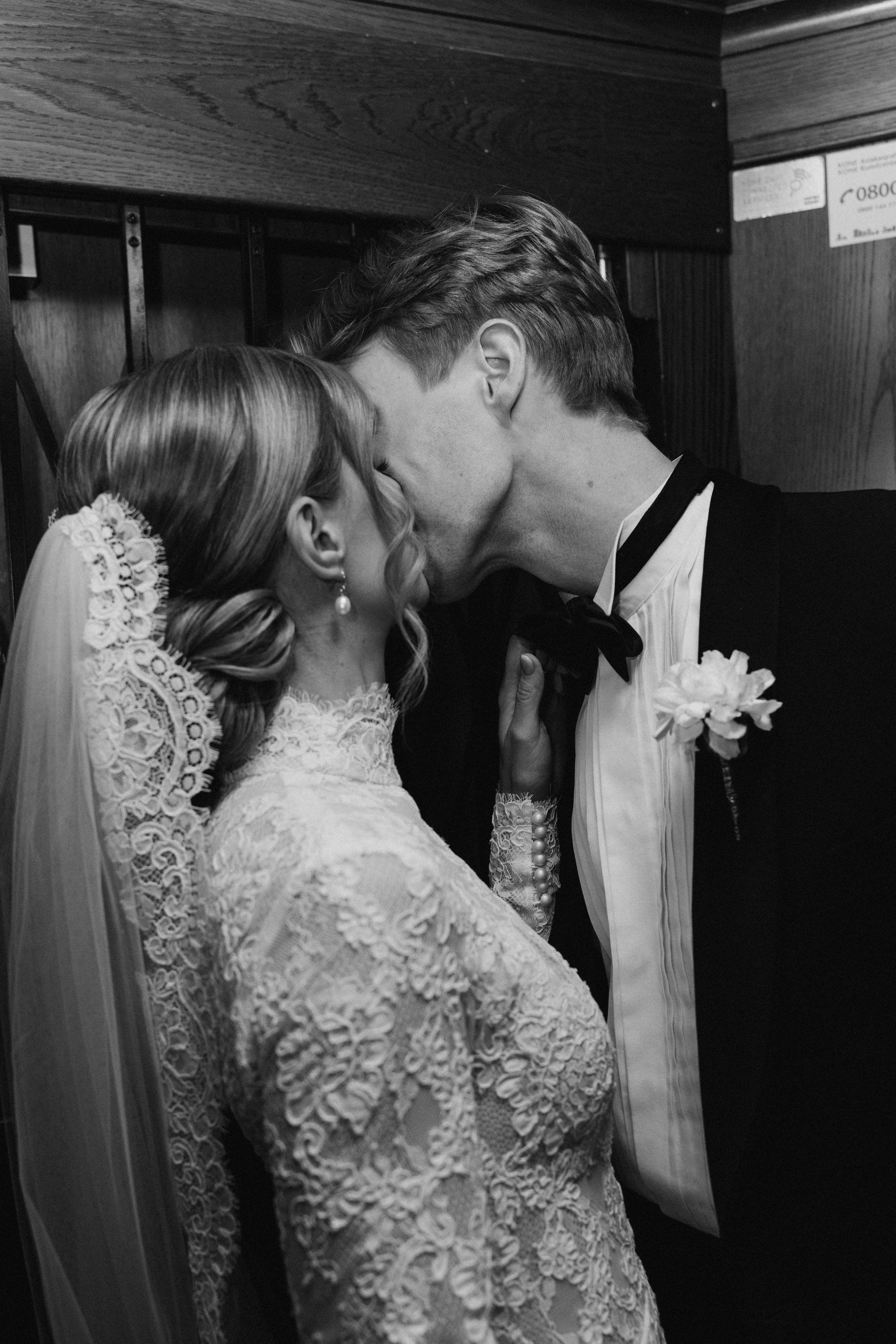 S&H. Victoria Olonen – Cinematic Portrait Artist | Helsinki & Europe