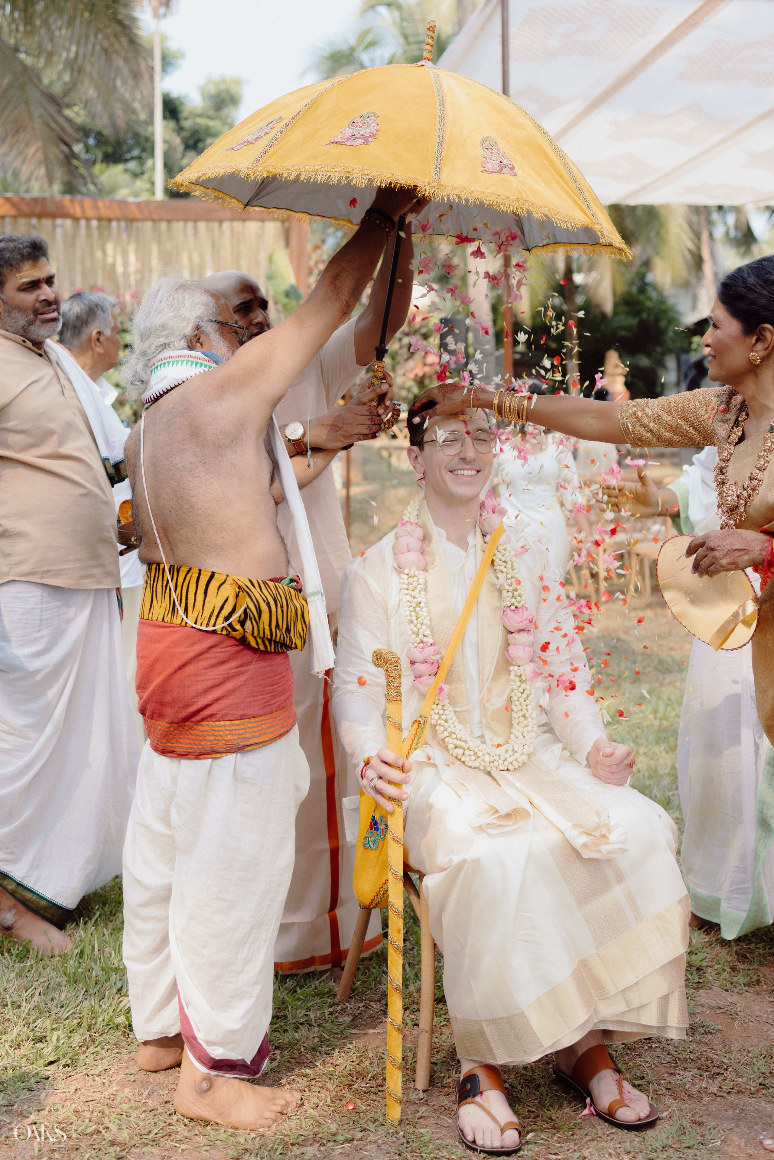 Jahanavi & Daniel. Wedding & Editorial Photographer | Anandshivadas