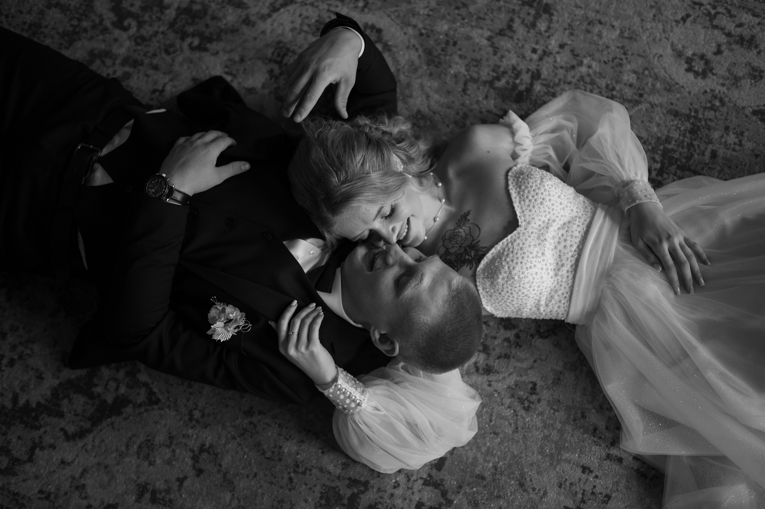 STOP! Wait a minute. Wedding and commercial photographer