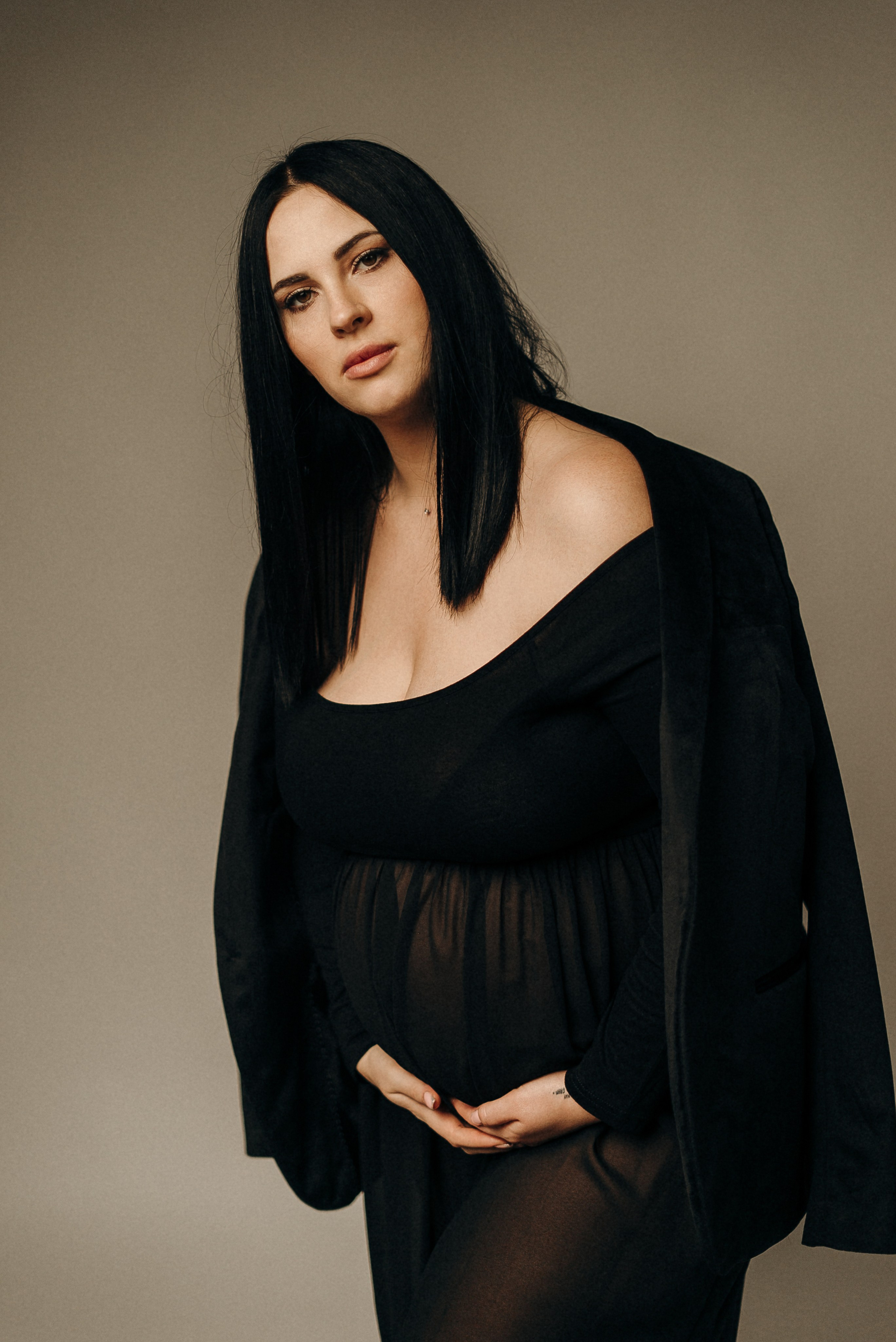 Фотосессия беременности на закате у Камня Афродиты | Maternity photoshoot at Aphrodite’s Rock. Портретный и семейный фотограф в Лимассоле Кипр Анна Руссу