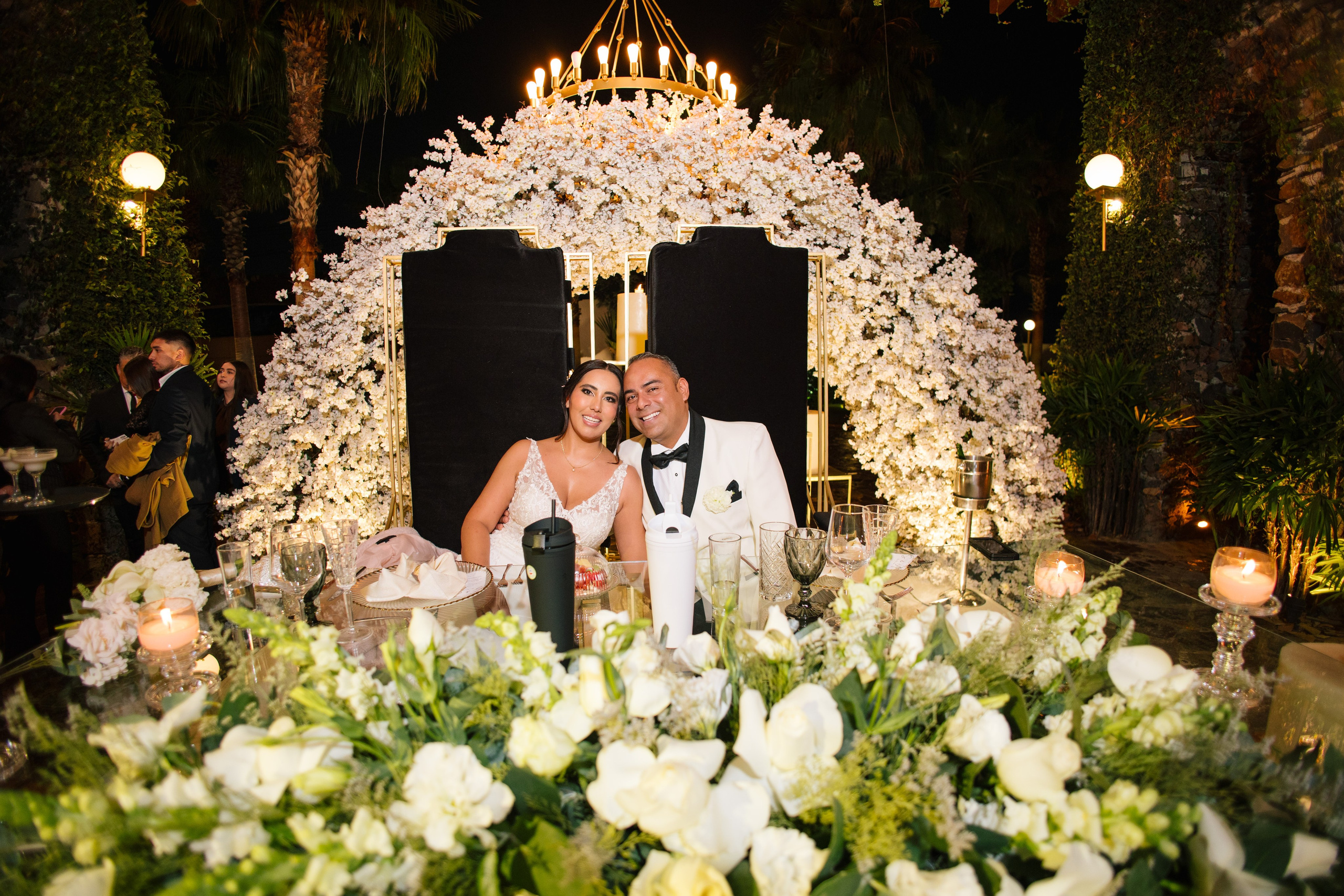 Alejandra y Salvador. Principal