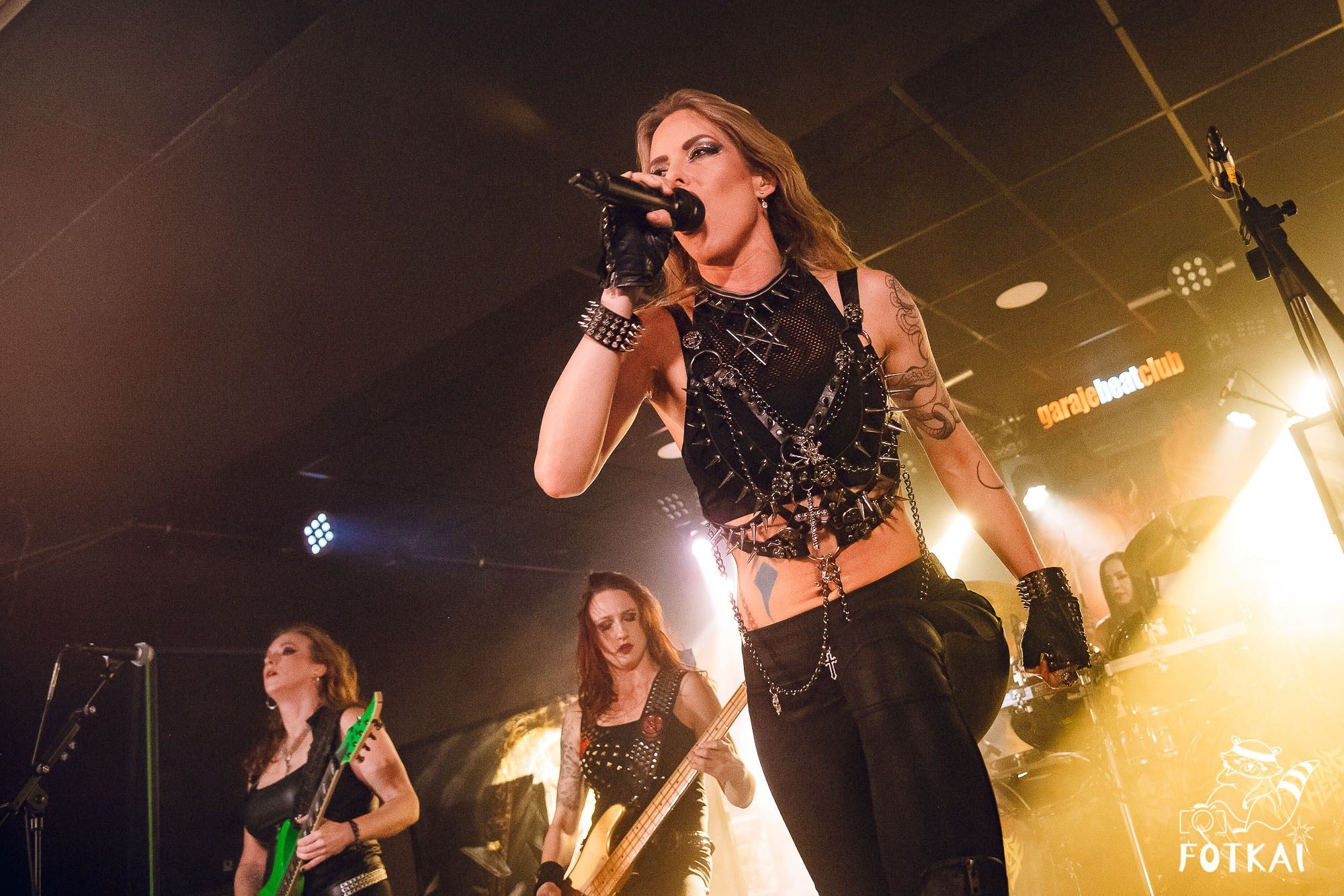 Burning Witches — Reportaje fotográfico en Murcia 2026 | Fotografía de conciertos España | FOTKAI