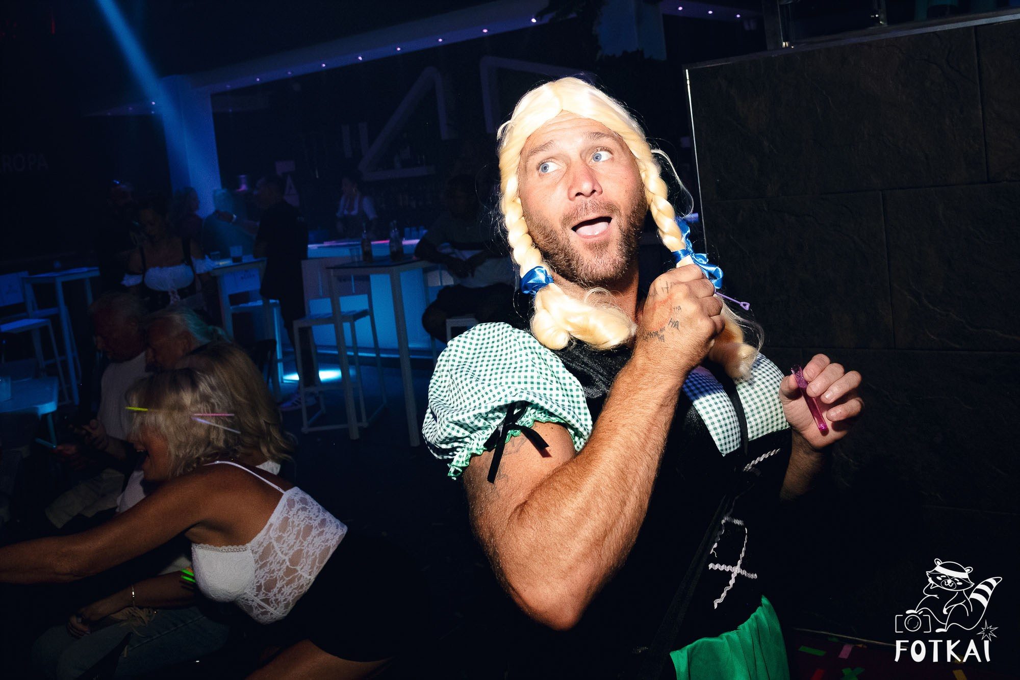 Oktoberfest Torrevieja 2025 в Avalon — Stones of the Coast, живая музыка и рок-атмосфера | Фоторепортаж FOTKAI