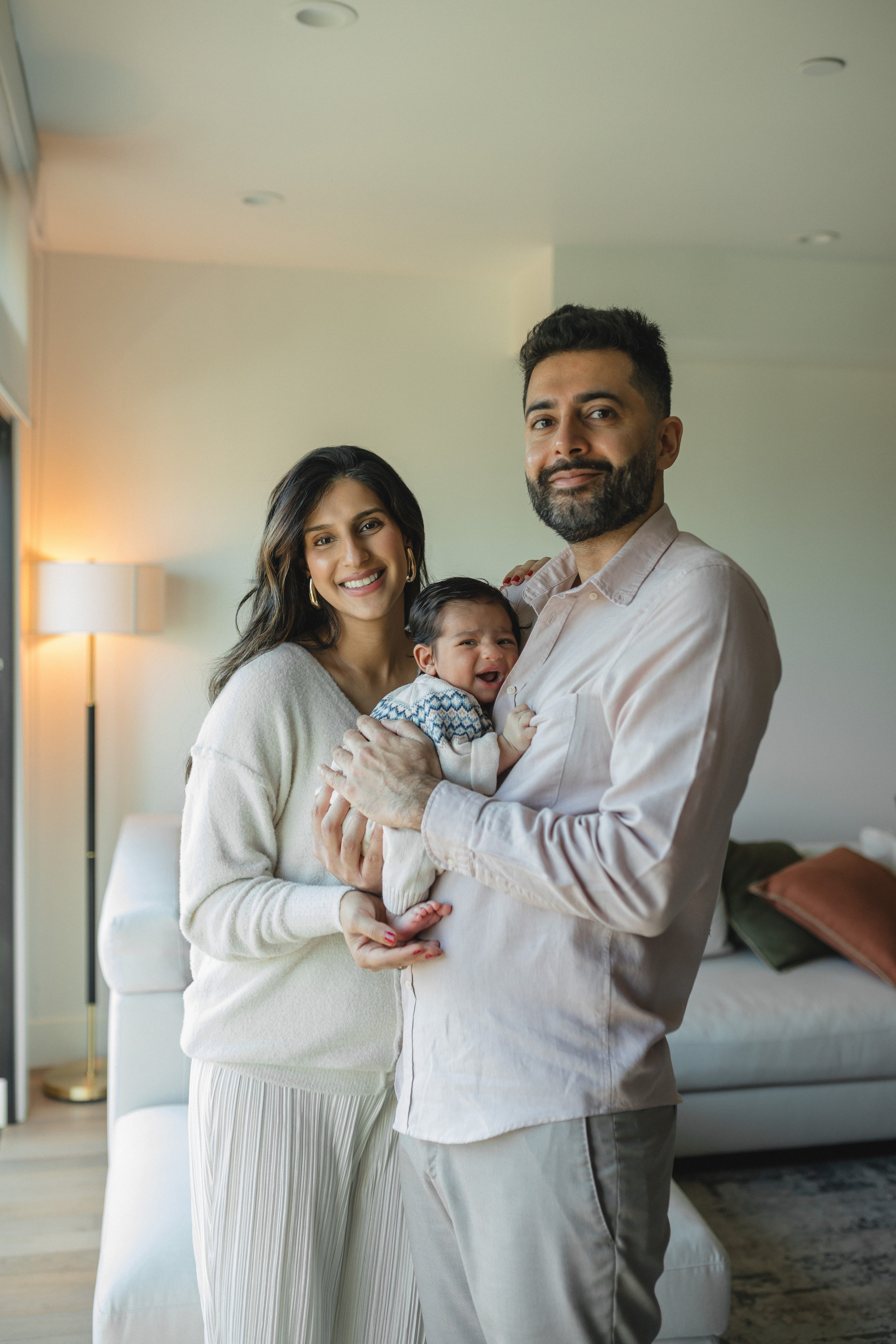 At-Home Photo Session. Maternity, newborn photographer in the Bay Area|Iryna Rakivnenko