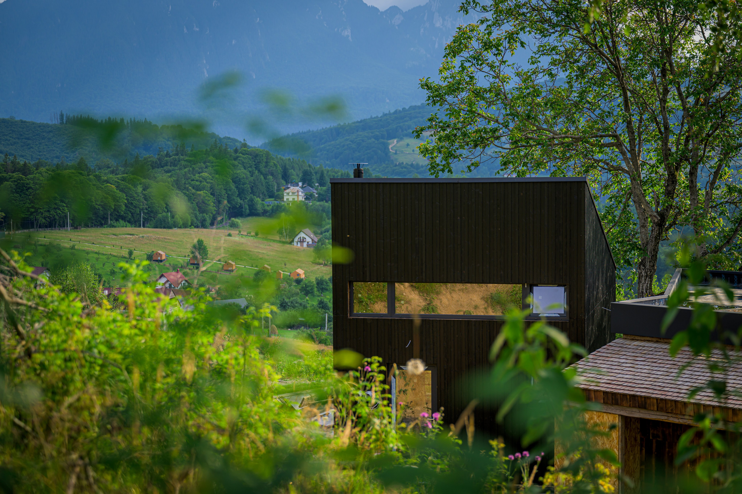 Sedință Foto Profesională Imobiliare - Cabana Poiana Marului