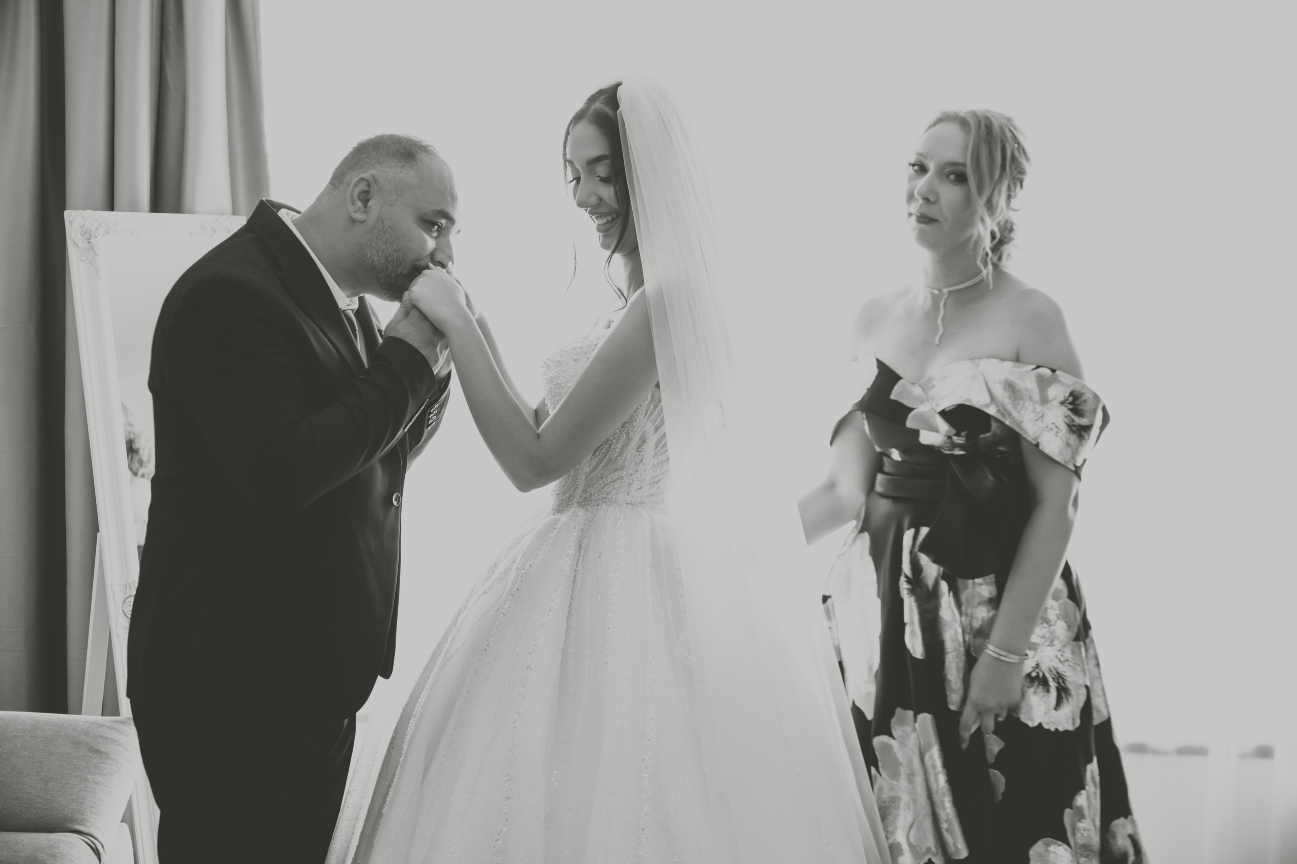 Fotografie de Nuntă în Brasov - Tania & Alexandru. Photography & videography for weddings, events, and businesses in Brașov
