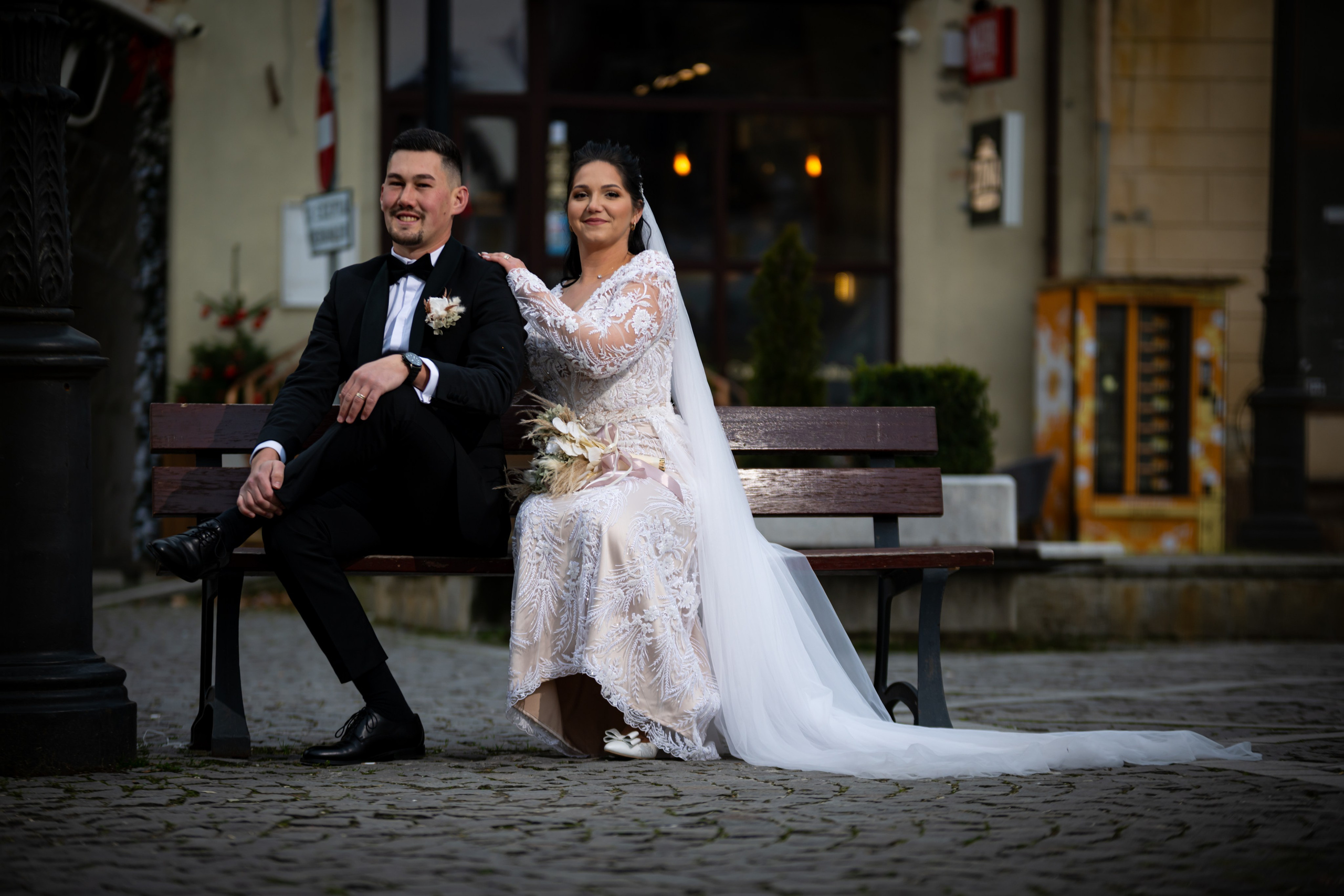 Sedință Foto Profesională Trash The Dress T & C