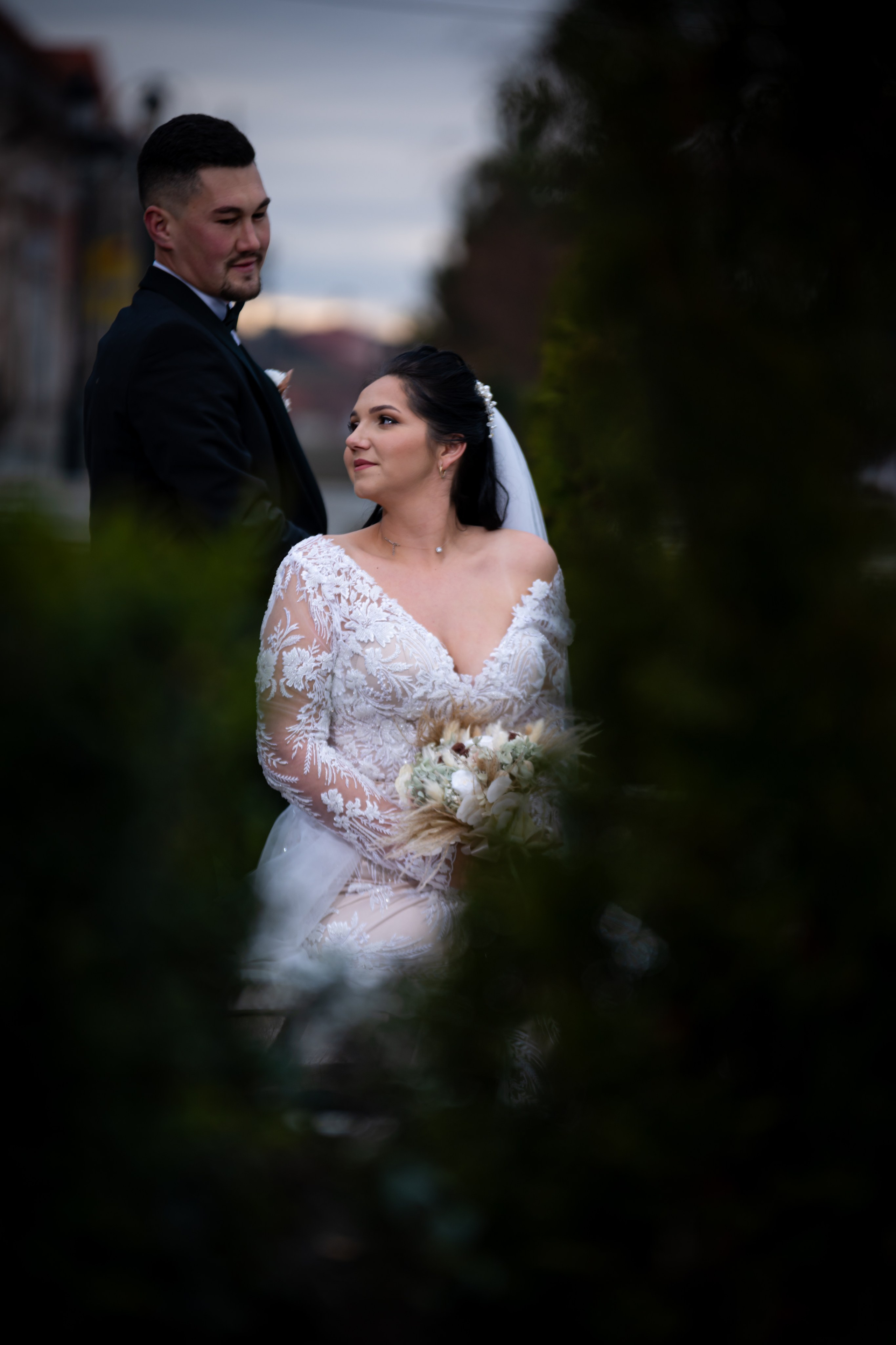 Sedință Foto Profesională Trash The Dress T & C
