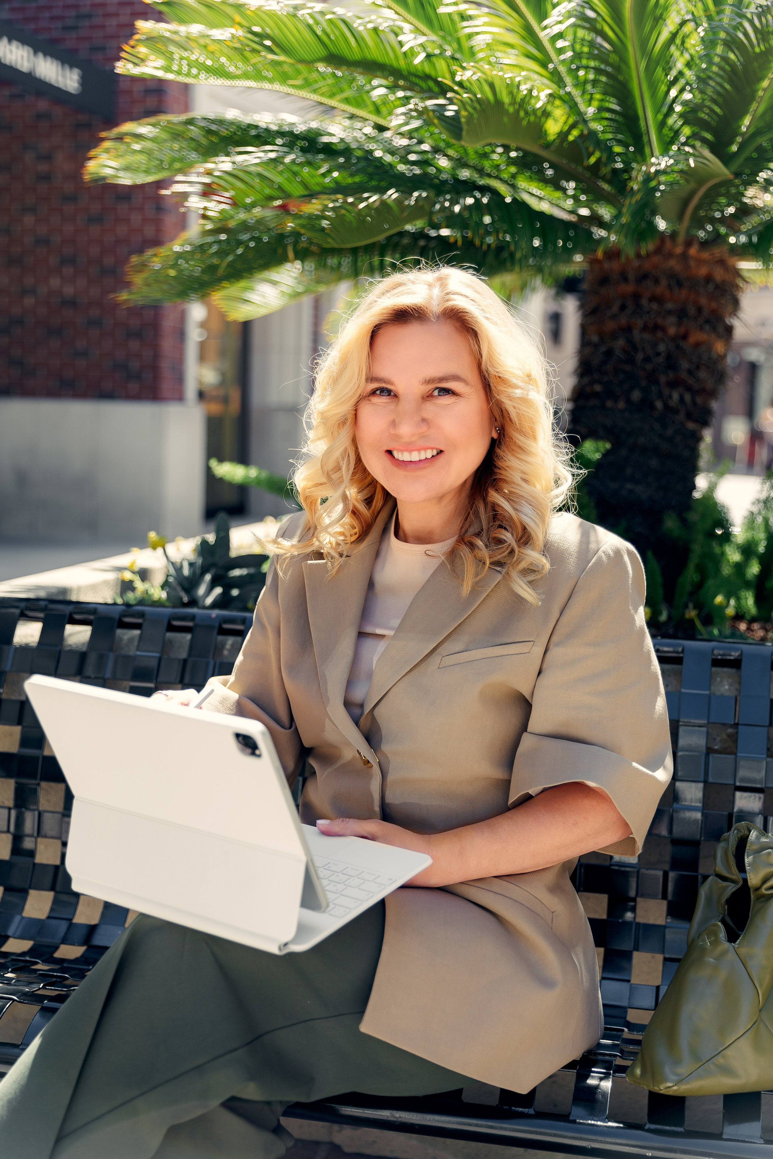 Los Angeles Content Photoshoot. Los Angeles portrait photographer Valeria Kasatkina