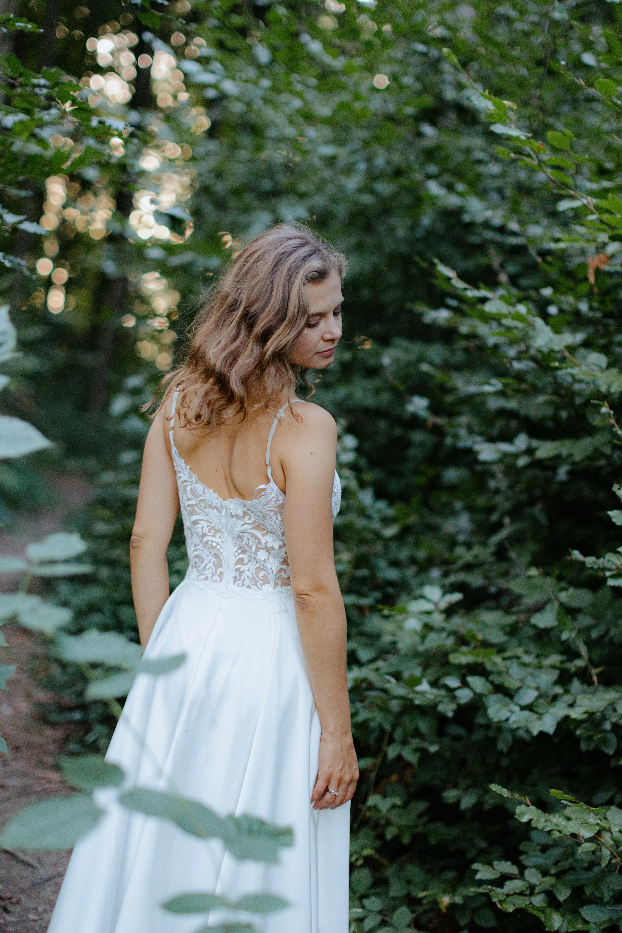 Morning of the bride. Amazing photo session at a time convenient for you. Y