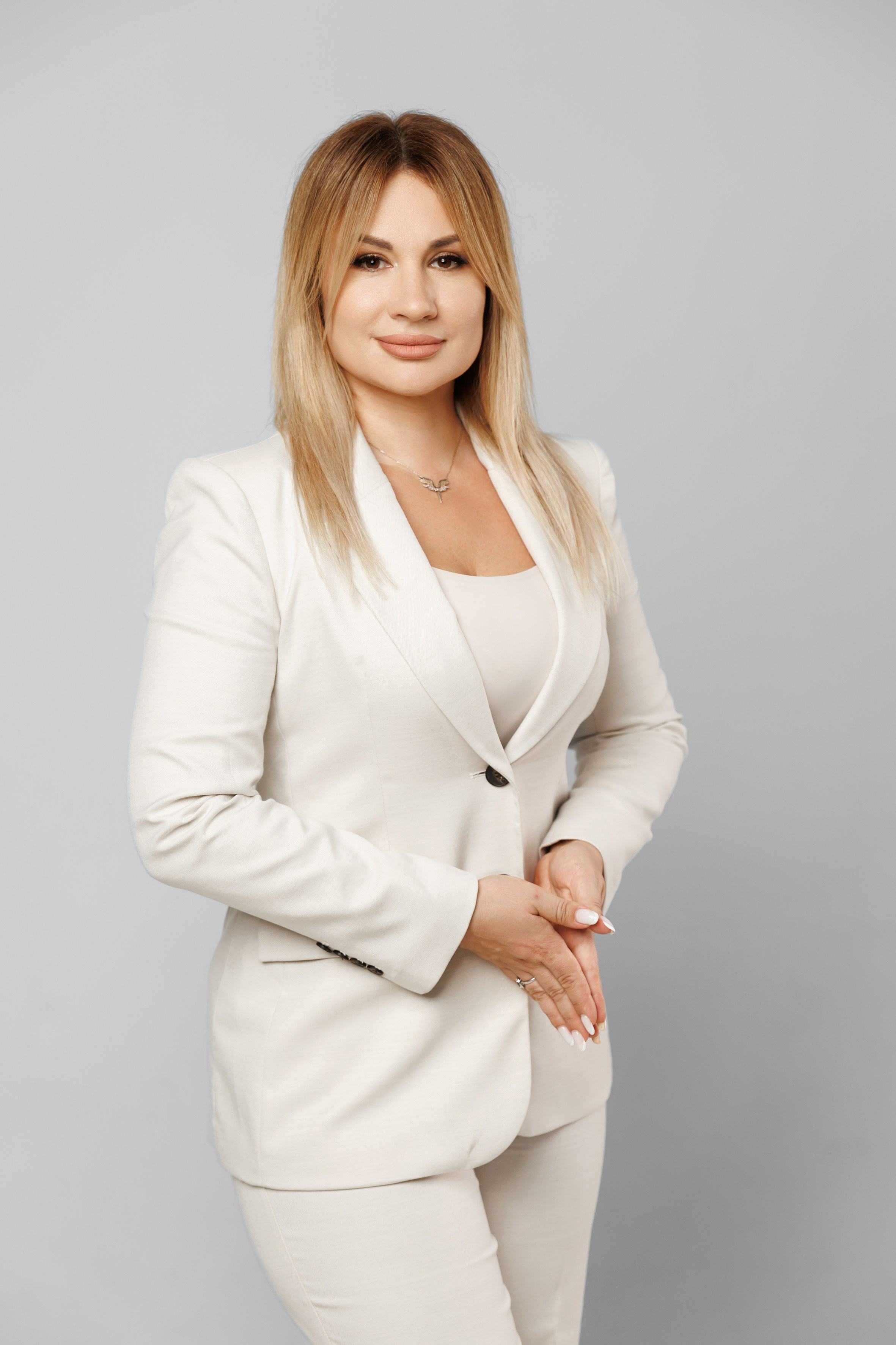 Business. Dinumalancea.com — fotograf de nunta si familie. Moldova, Romania, UE